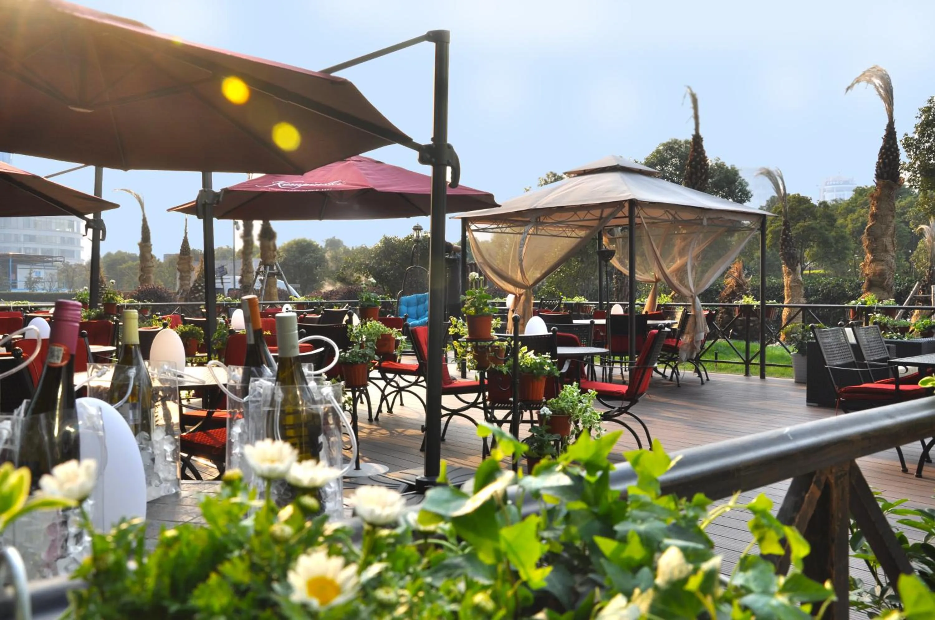 Restaurant/Places to Eat in Grand Kempinski Hotel Shanghai