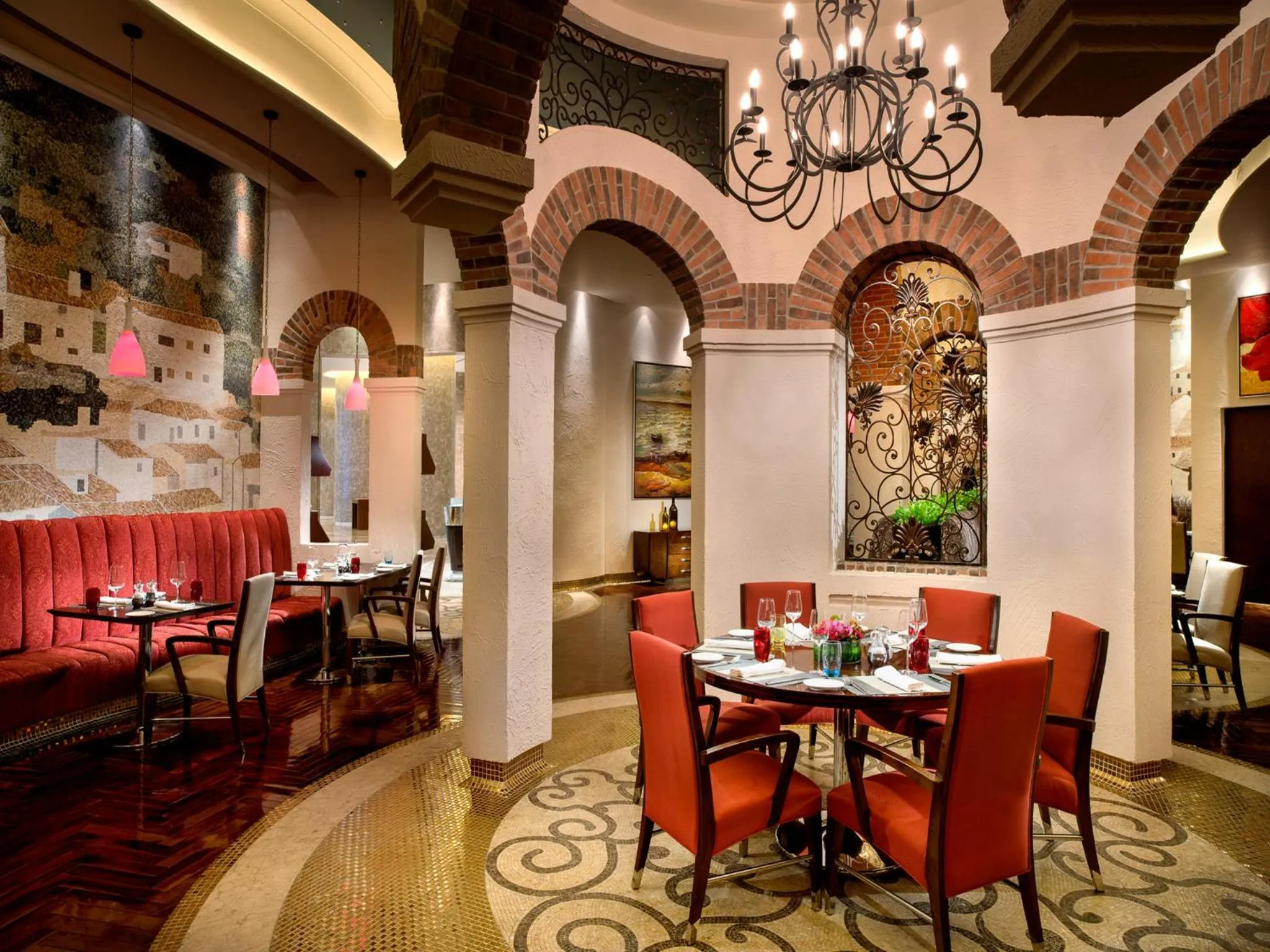 Restaurant/Places to Eat in Grand Kempinski Hotel Shanghai
