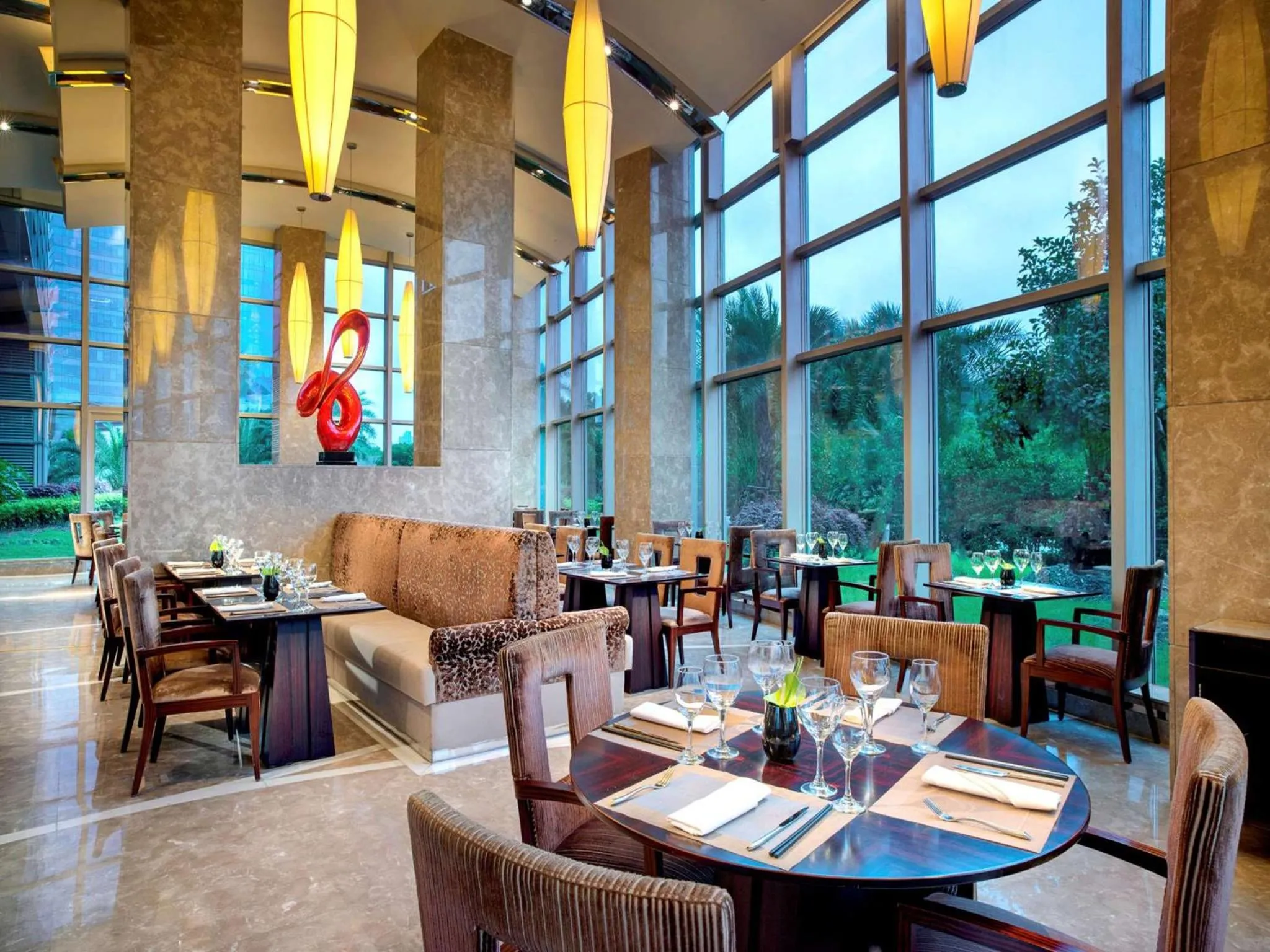 Restaurant/Places to Eat in Grand Kempinski Hotel Shanghai