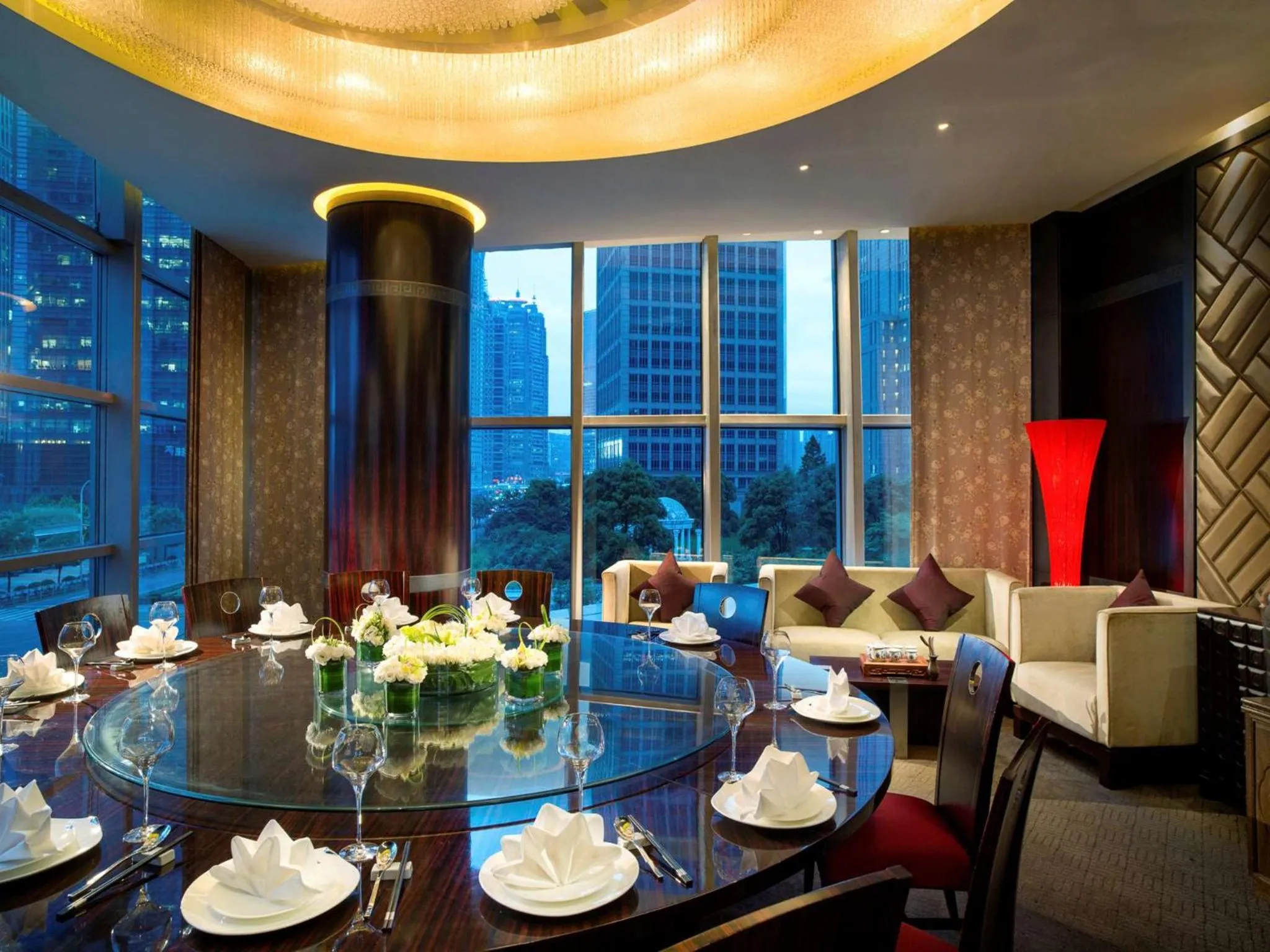 Restaurant/Places to Eat in Grand Kempinski Hotel Shanghai