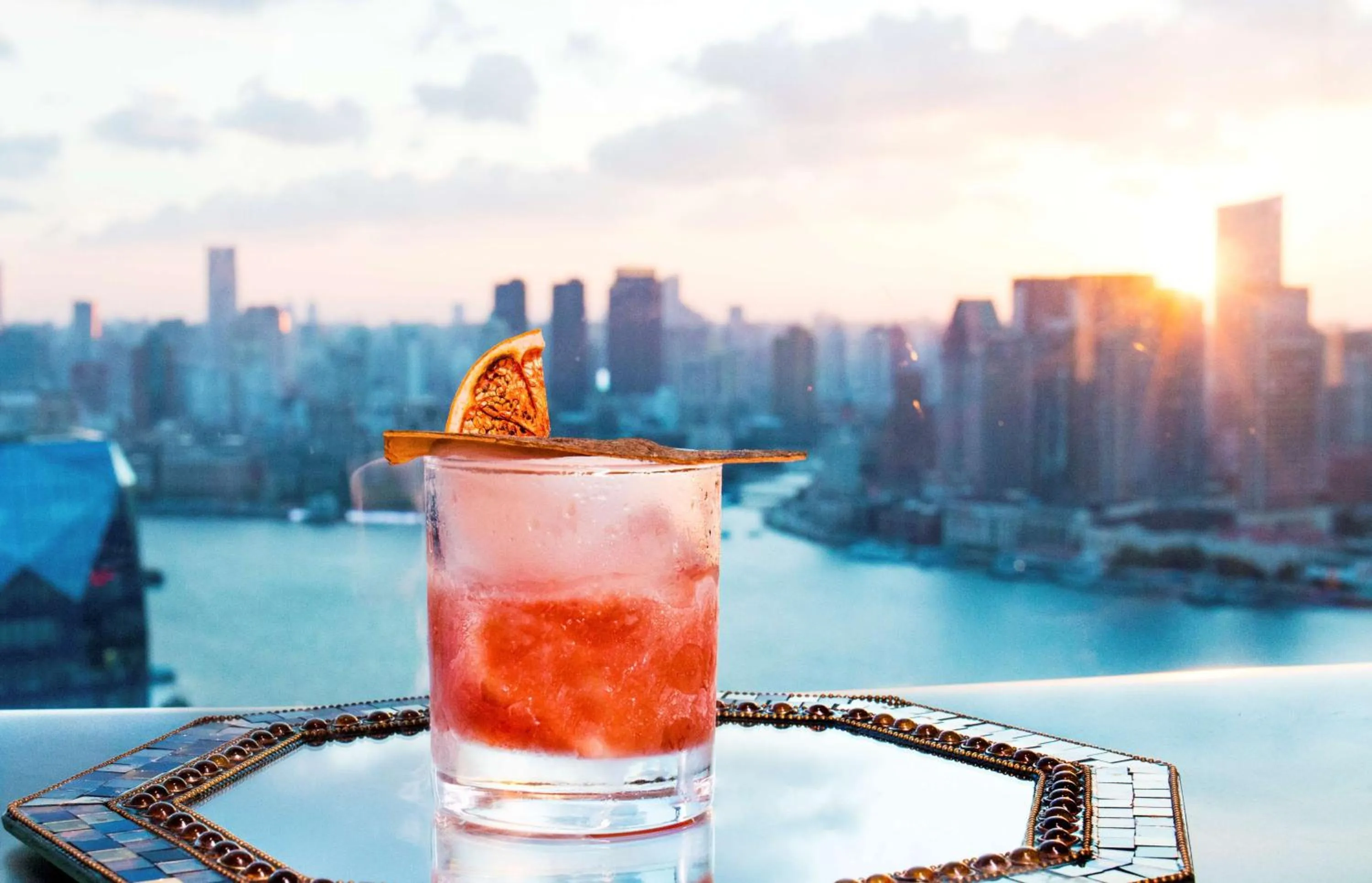 Lounge or bar in Grand Kempinski Hotel Shanghai