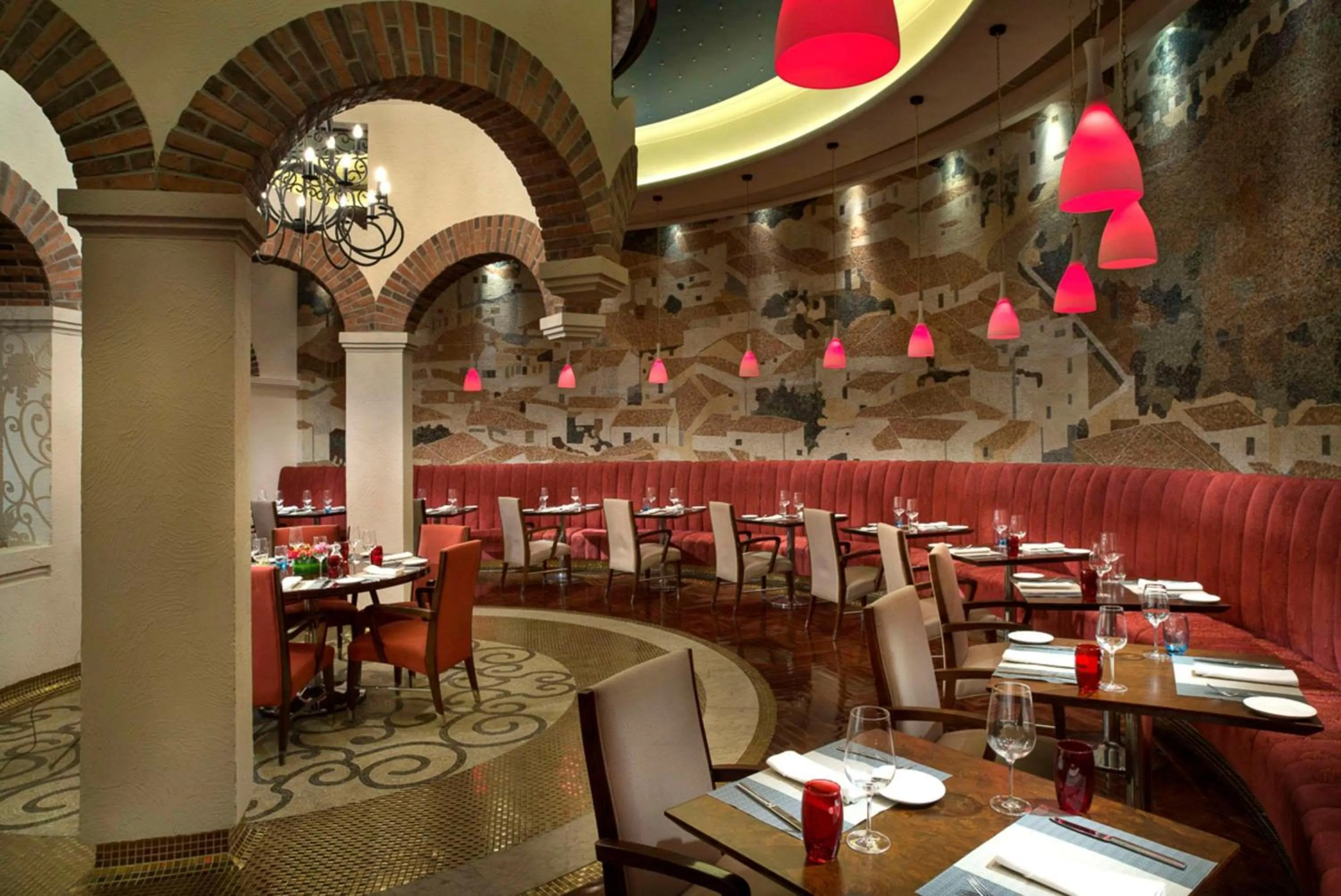 Restaurant/Places to Eat in Grand Kempinski Hotel Shanghai