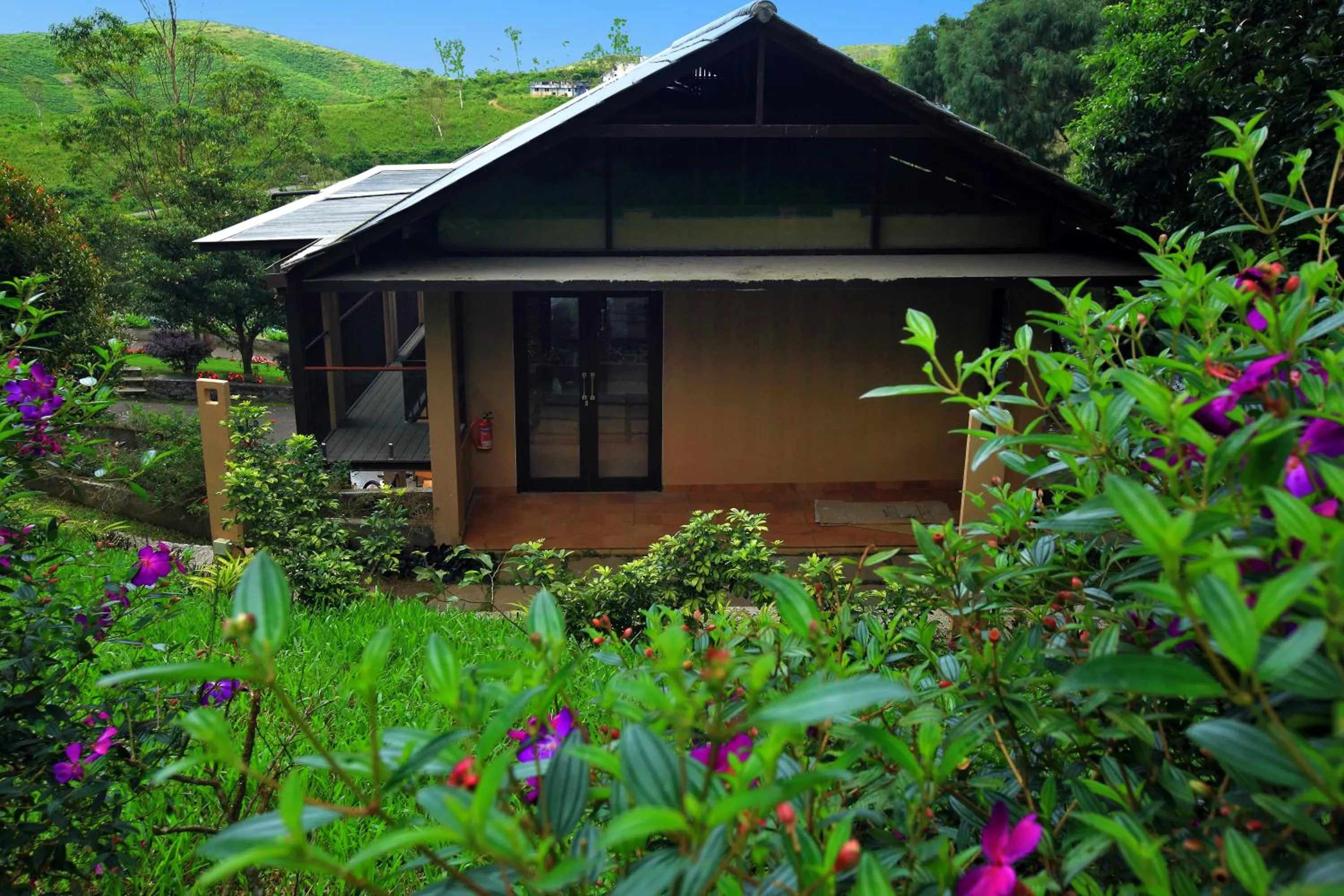 Property building in Tea Terrain Resorts & Spa