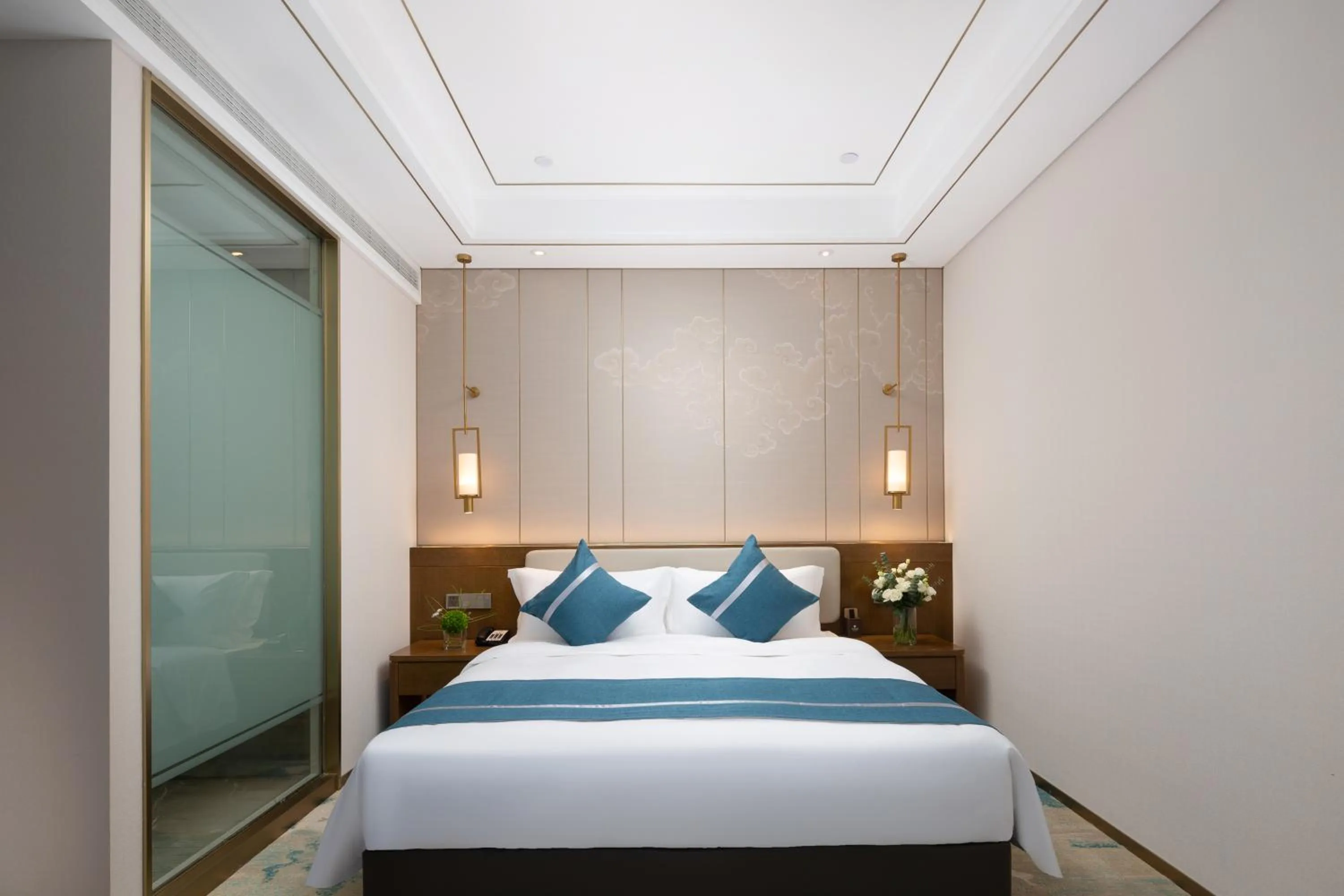 Bed in Luzhou Jianguo Hotel