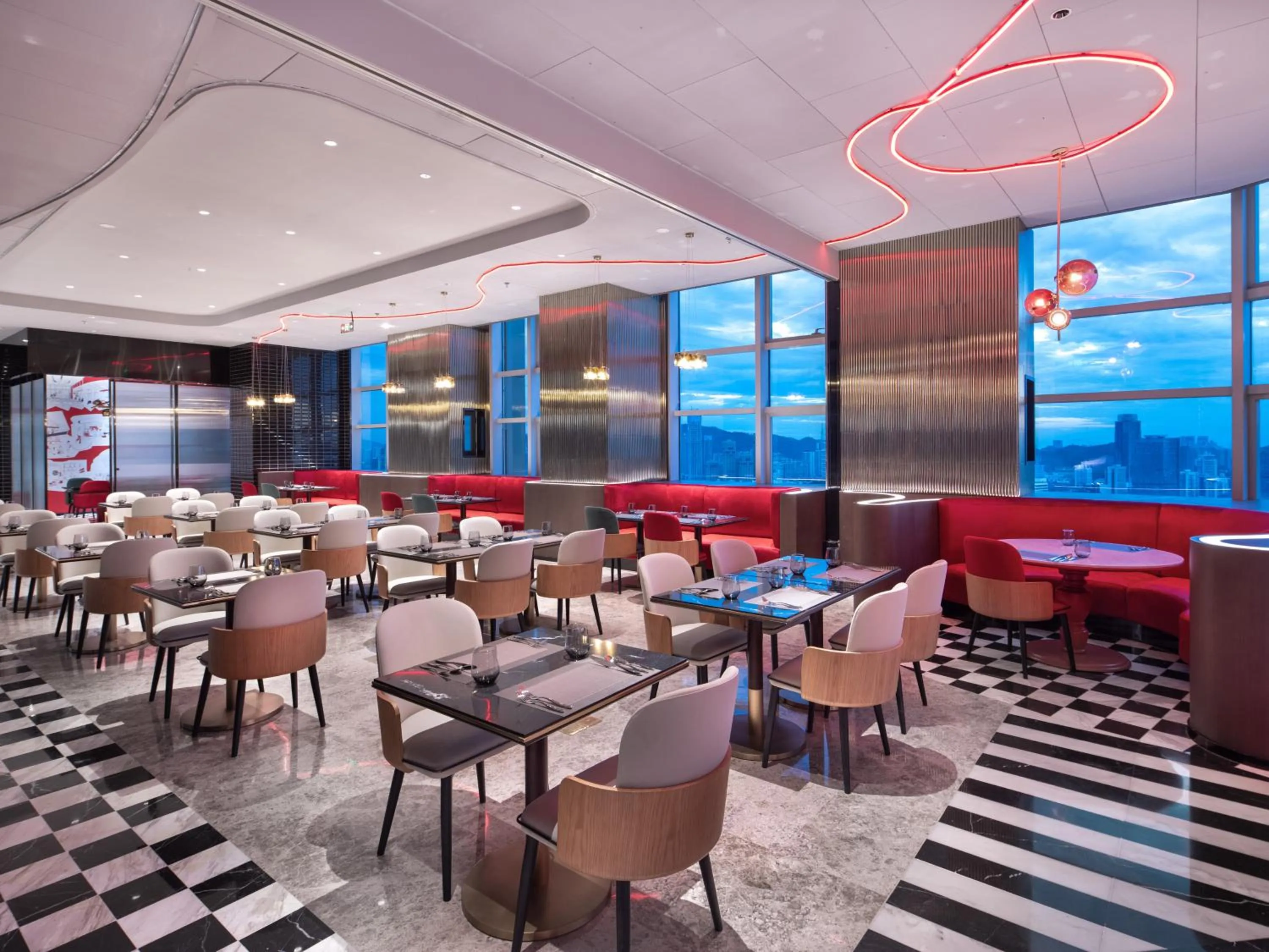 Restaurant/places to eat in Radisson RED Hotel Zhuhai Gongbei Port