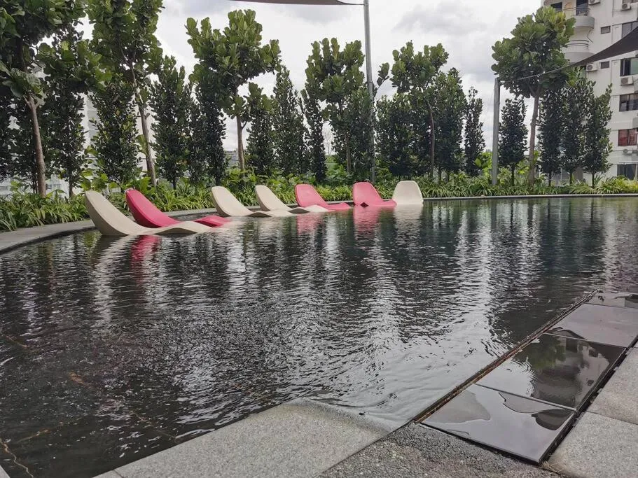 Swimming pool in OPUS RESIDENCE KL I HomeBrickz