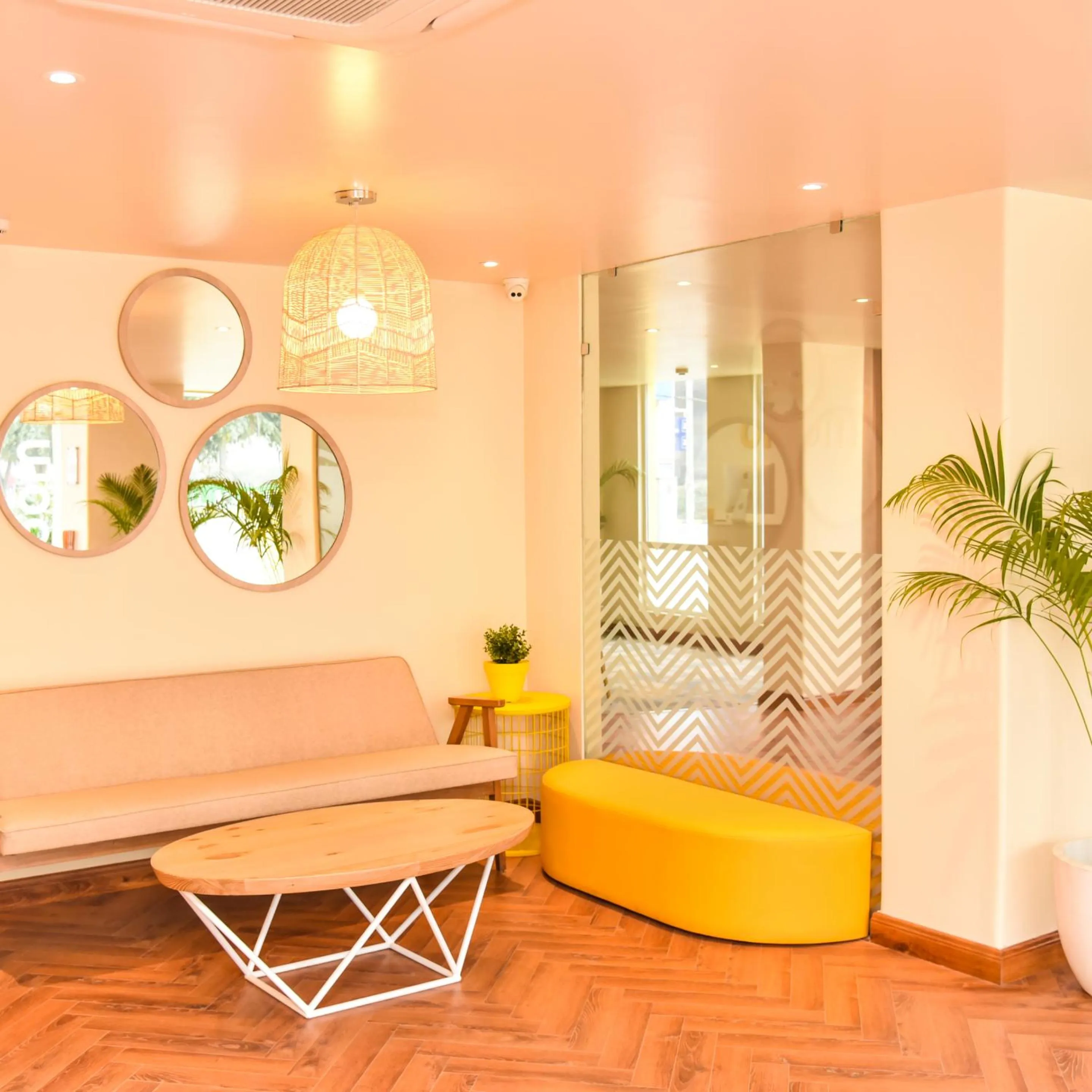 Lobby or reception in Bloom - Golf Course Road