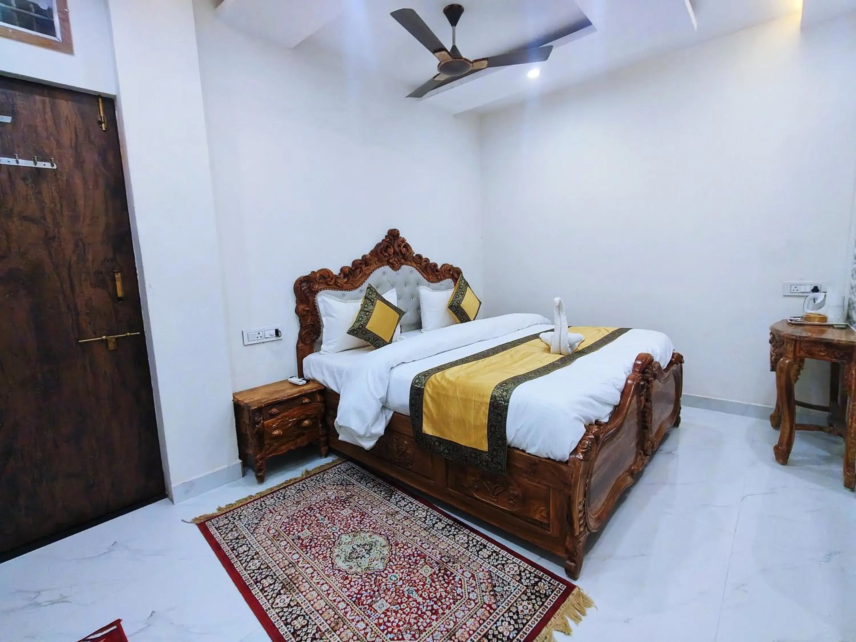 Executive Suite in Hotel Shannti Inn Executive Suite in Hotel Shannti Inn