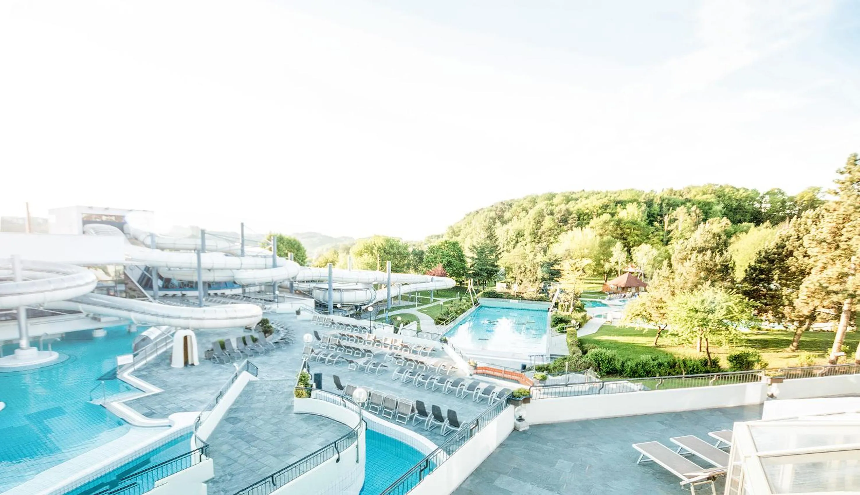 Pool view in Thermalhotel Leitner