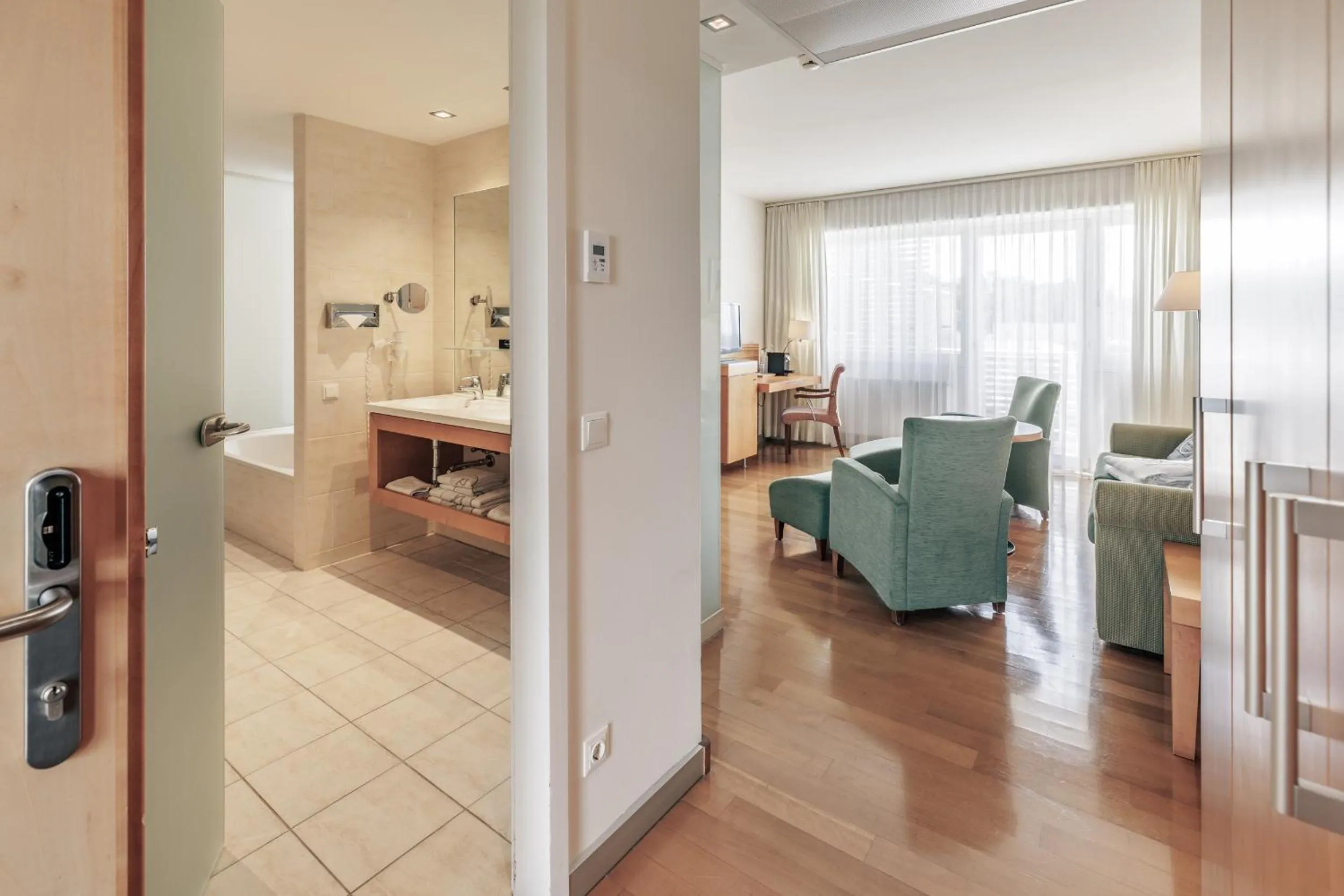 Photo of the whole room in Reduce Hotel Vital