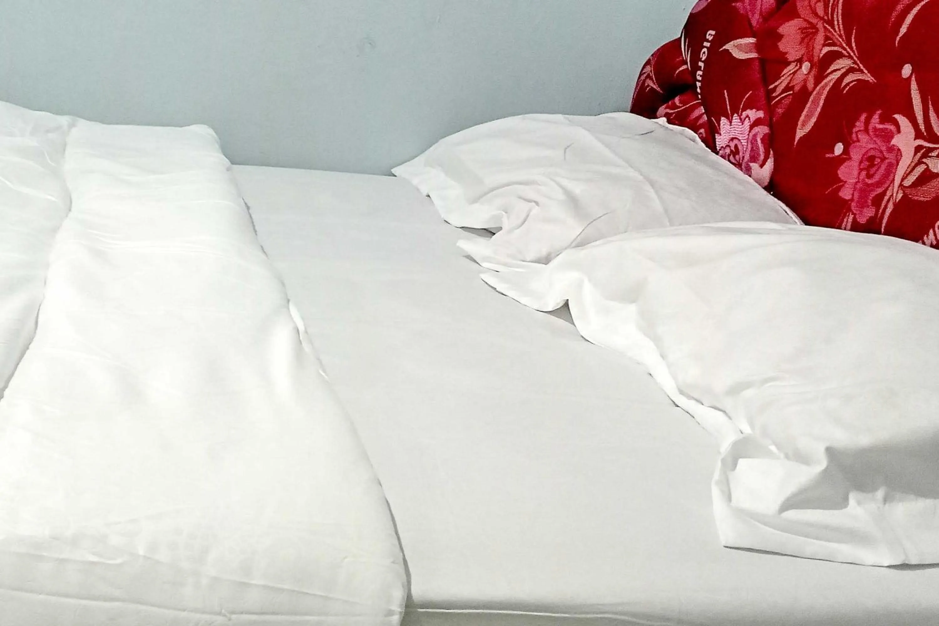 Bed in Arjuna 2 Homestay Syariah Dieng