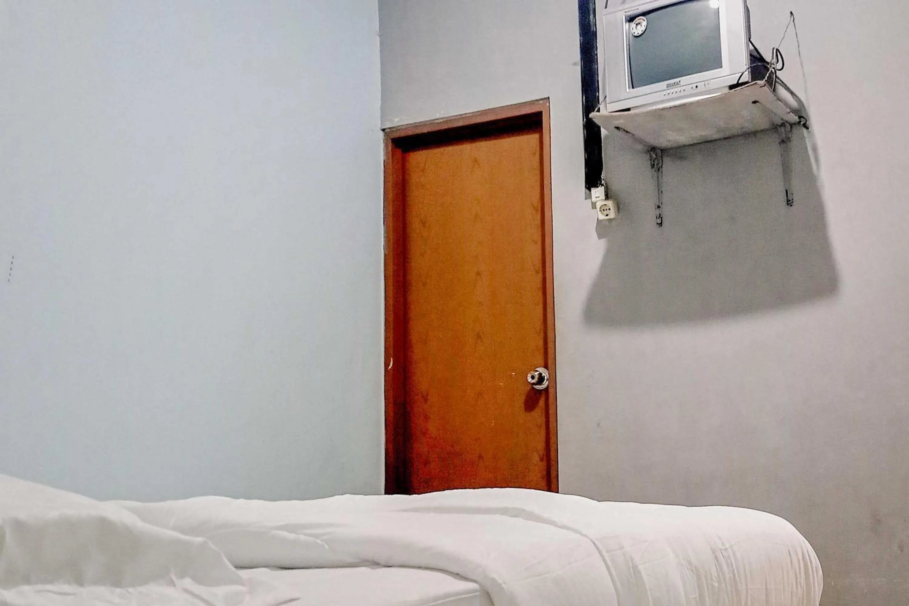 Bathroom, Bed in Arjuna 2 Homestay Syariah Dieng