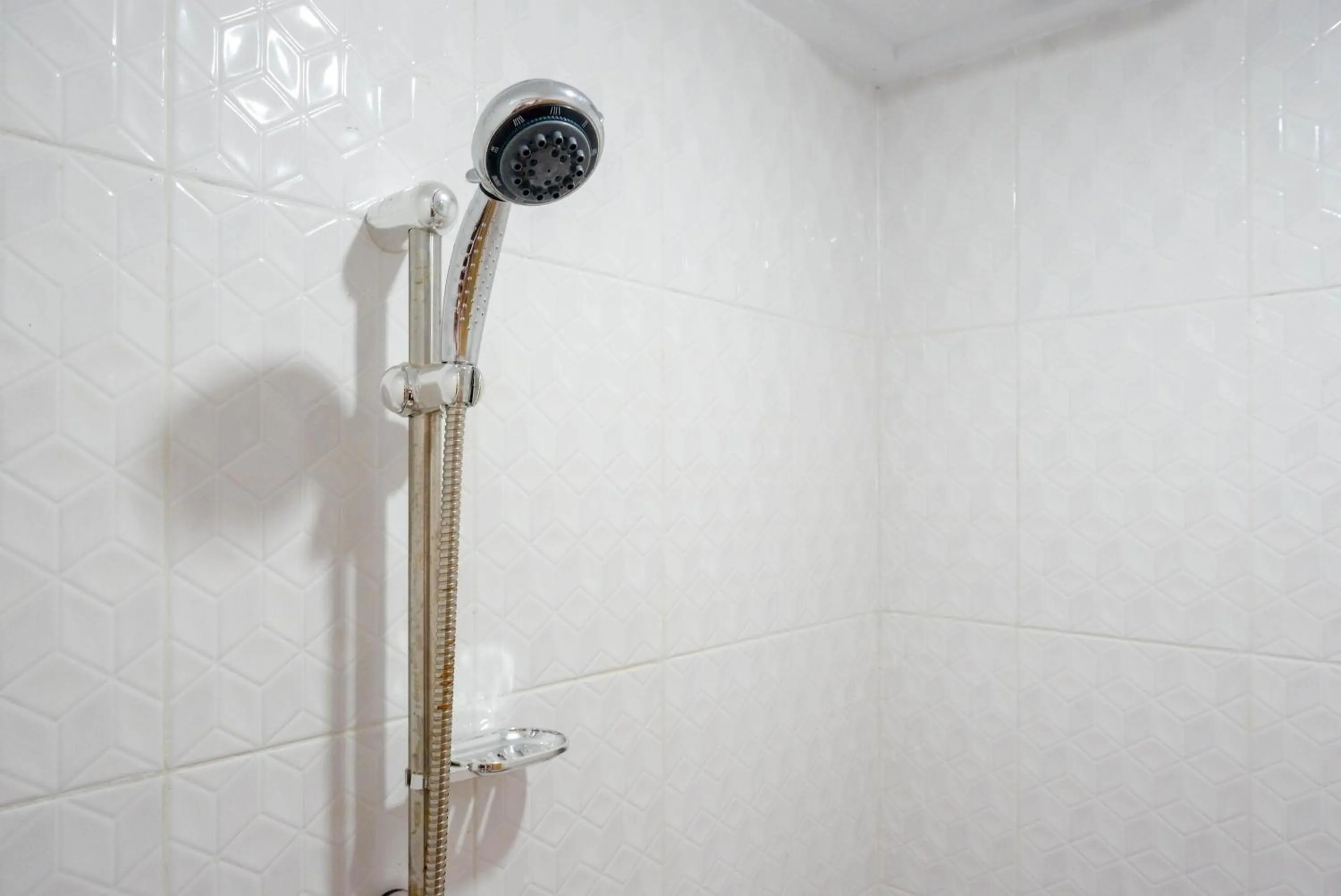 Bathroom in RedDoorz near GOR UNY