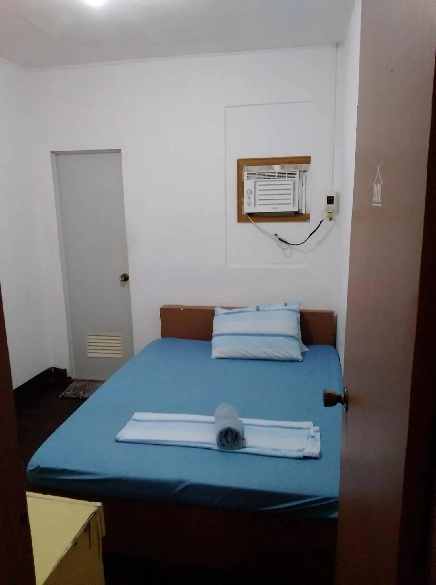 Bed in Providence Travellers Inn & Spa