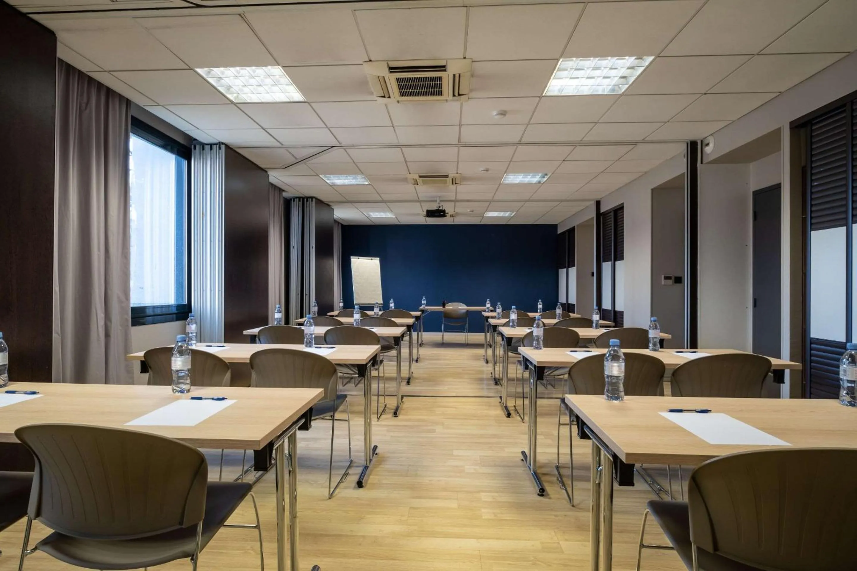 Business facilities in Clarion Aparthotel Toulouse Blagnac Airport