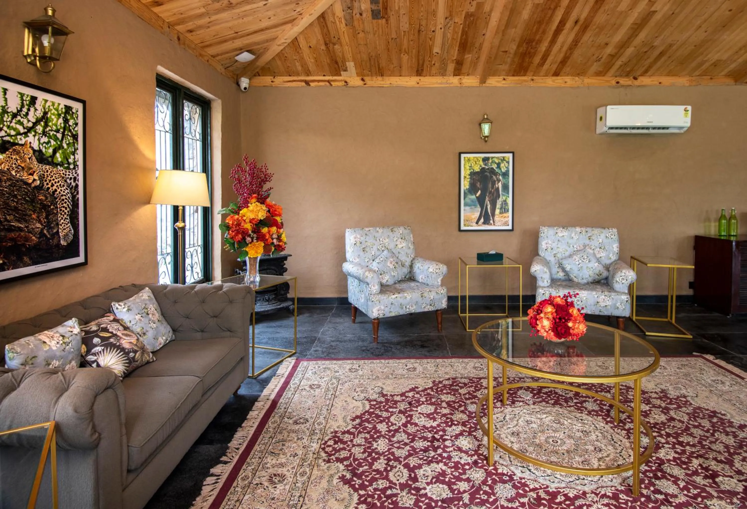 Lobby or reception in Aalia Jungle Retreat and Spa, Bandarjudh, Haridwar - Araiya Anthology