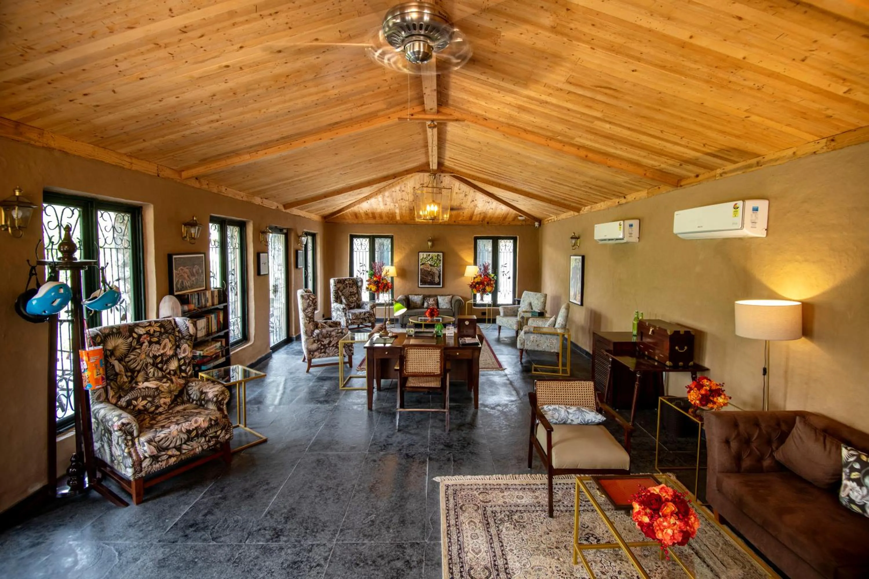 Lobby or reception in Aalia Jungle Retreat and Spa, Bandarjudh, Haridwar - Araiya Anthology