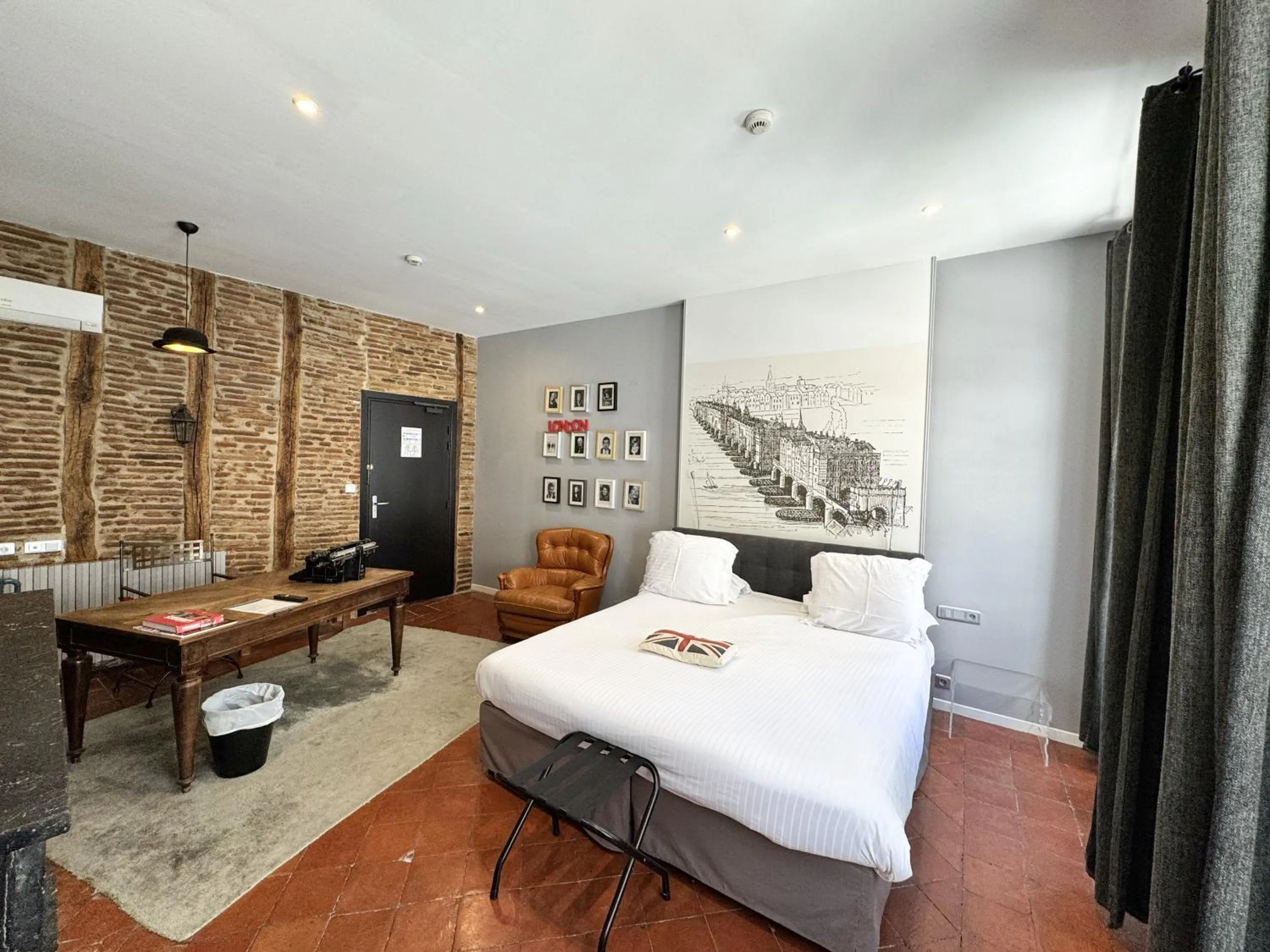 Bed in Europe Hôtel