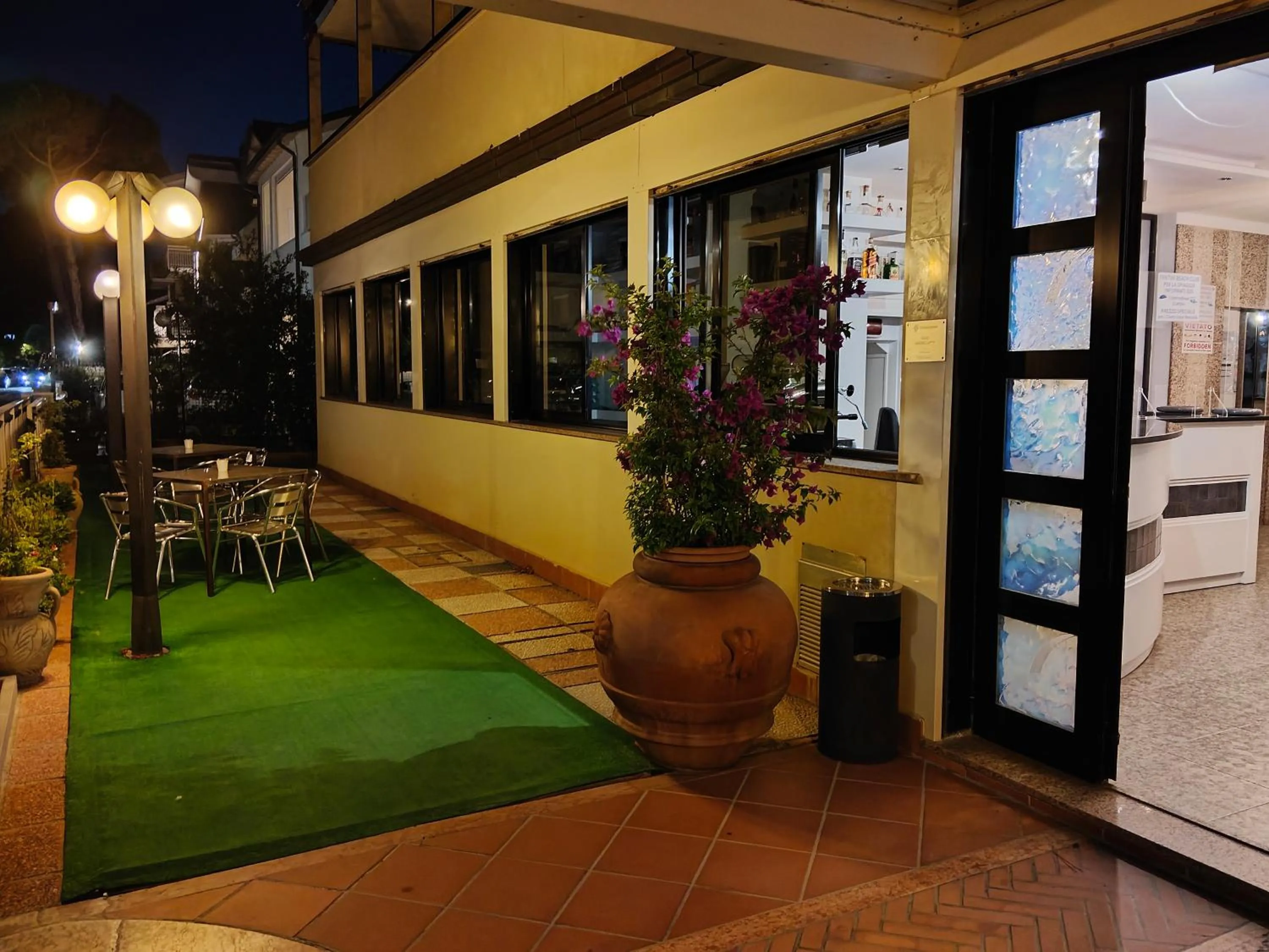 Facade/entrance in Hotel Marbella