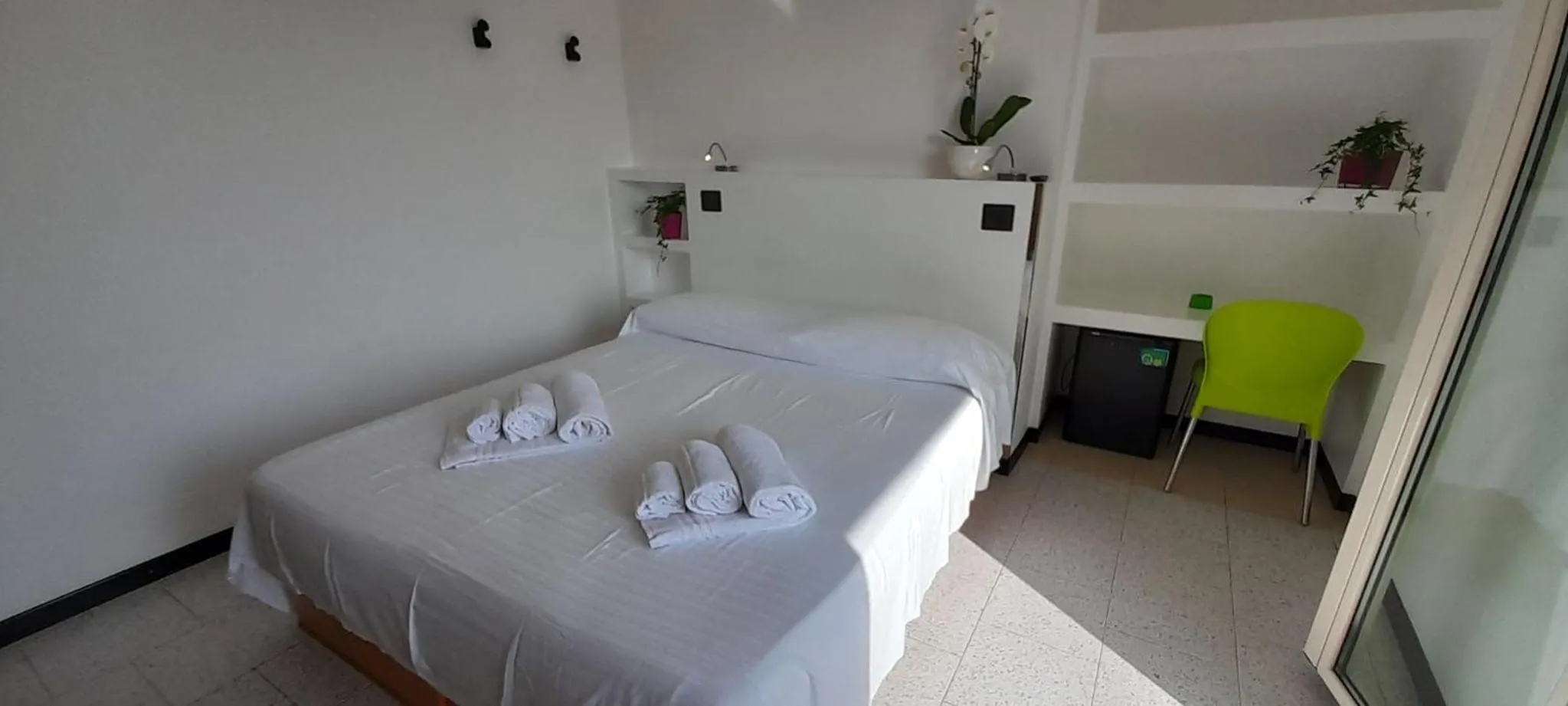 Bedroom, Bed in Hotel Marbella