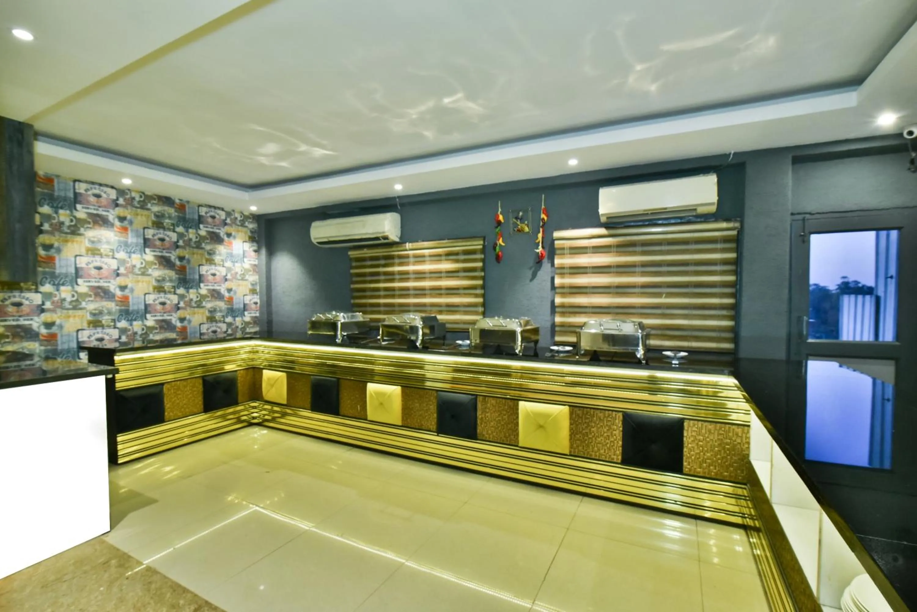 Food in Hotel Puri Palace