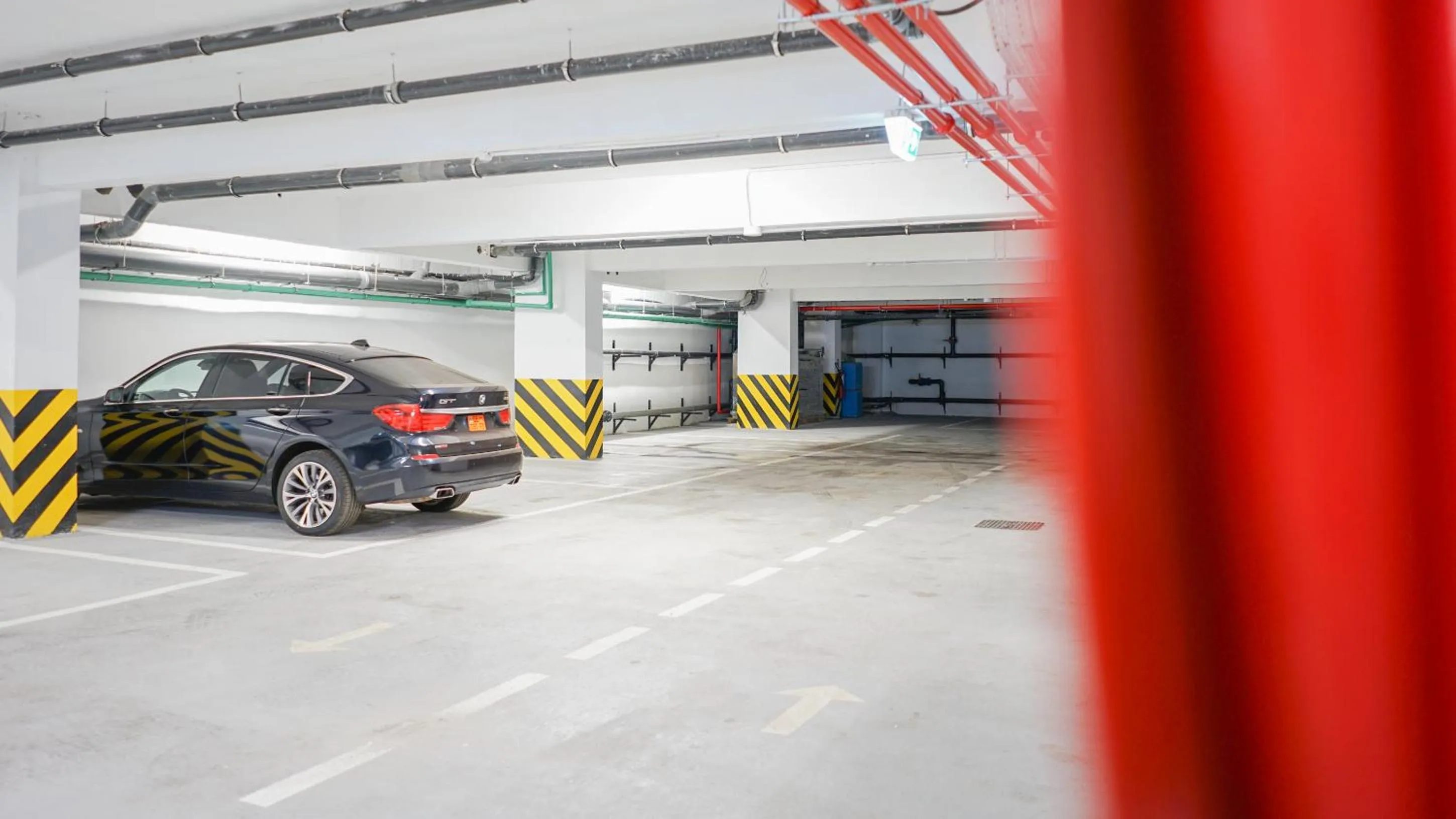 Parking in STAR LAND HOTEL BASTOS