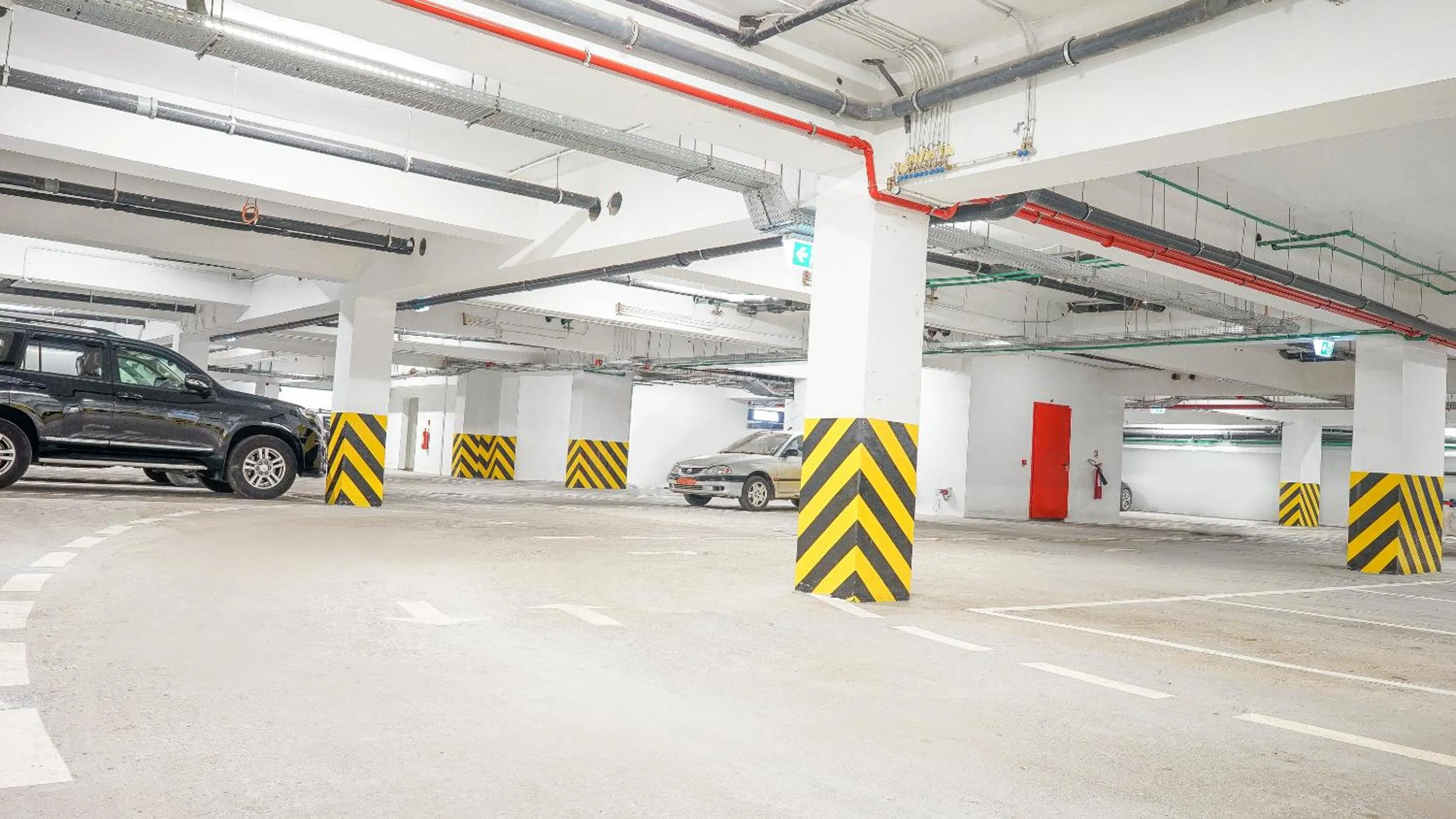 Parking in STAR LAND HOTEL BASTOS