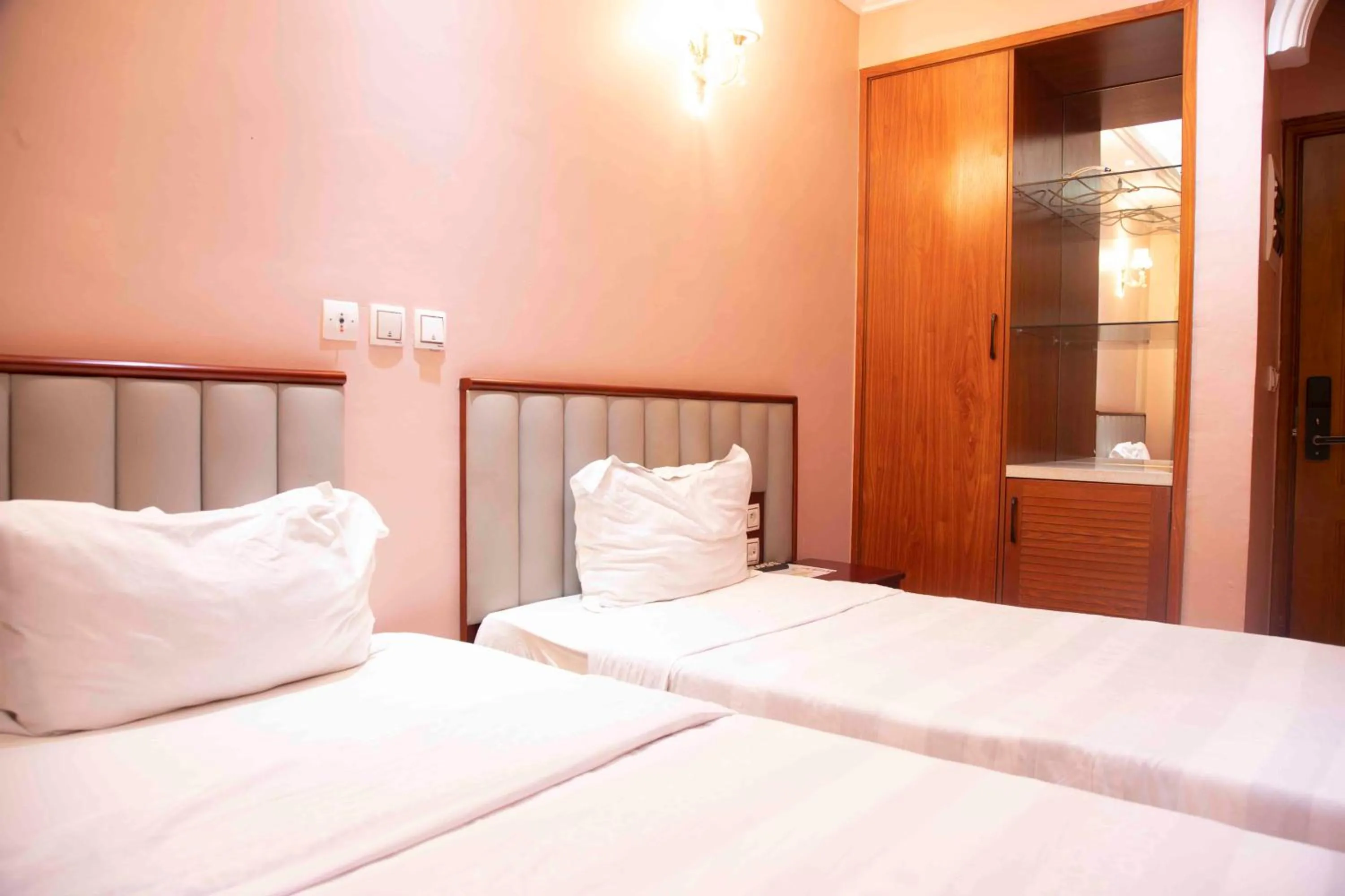 Bed in Hôtel Sindz Palace