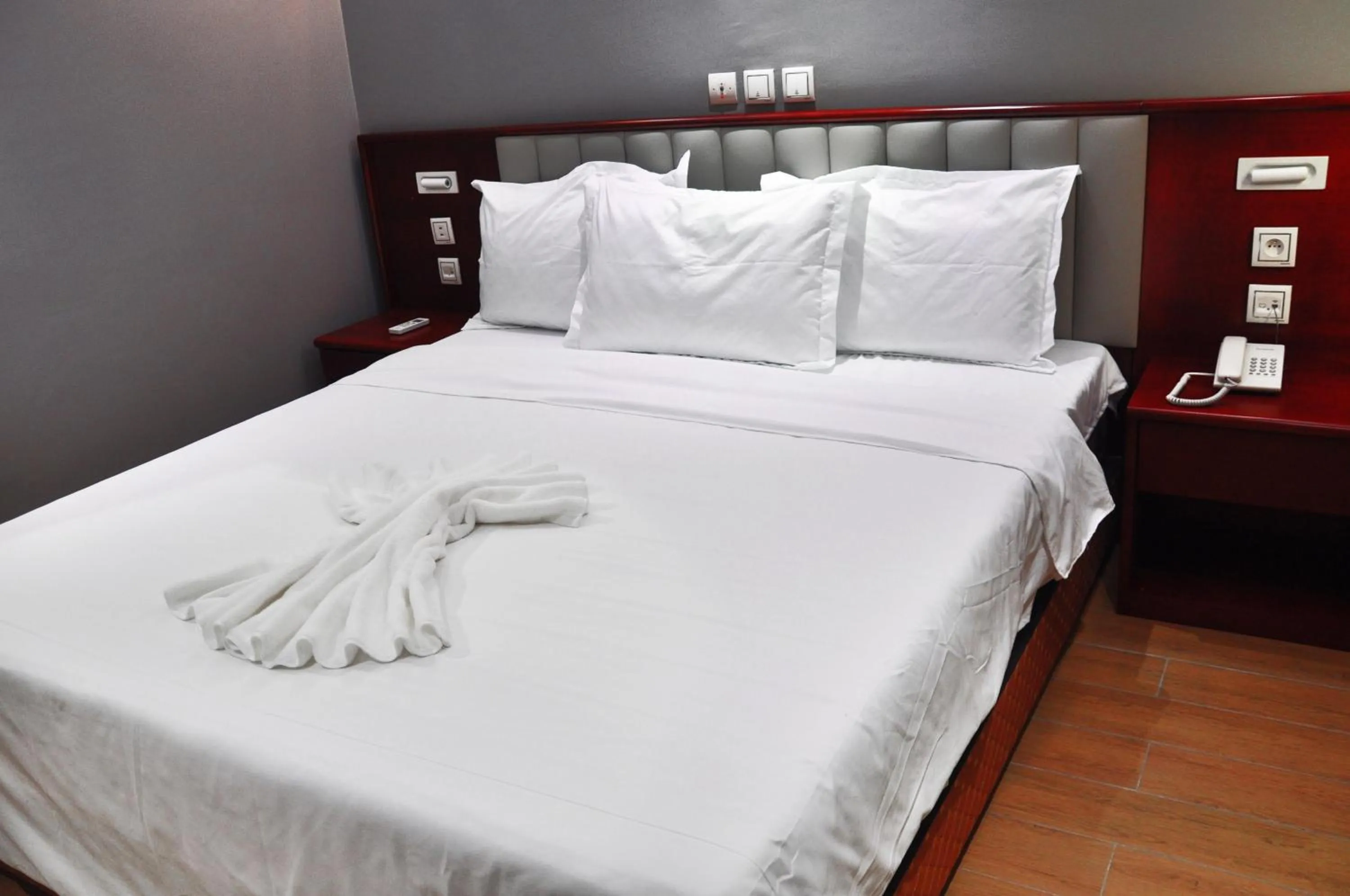 Bed in Hôtel Sindz Palace