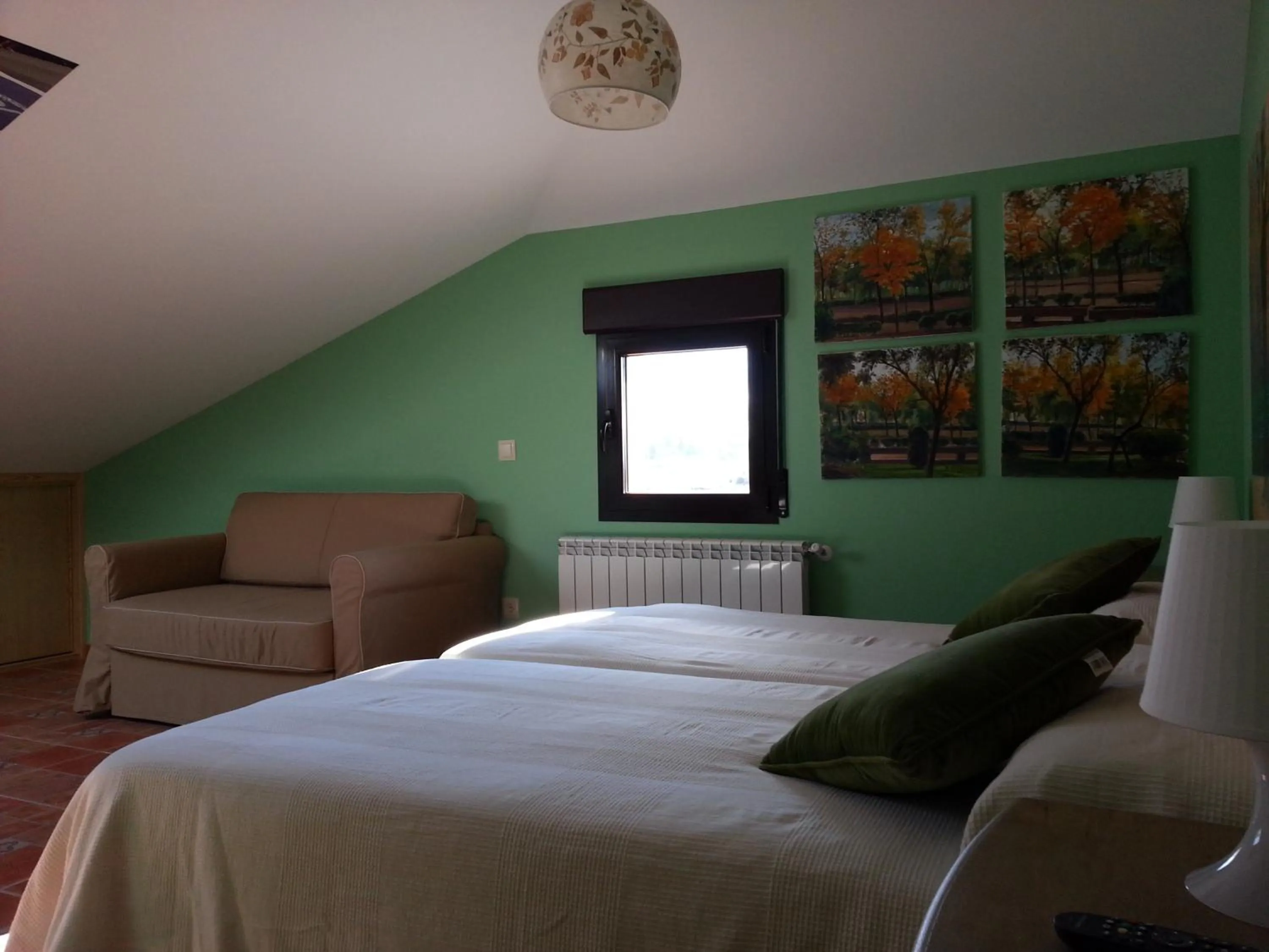 Photo of the whole room in Hotel Rural La Casa del Tio Telesforo