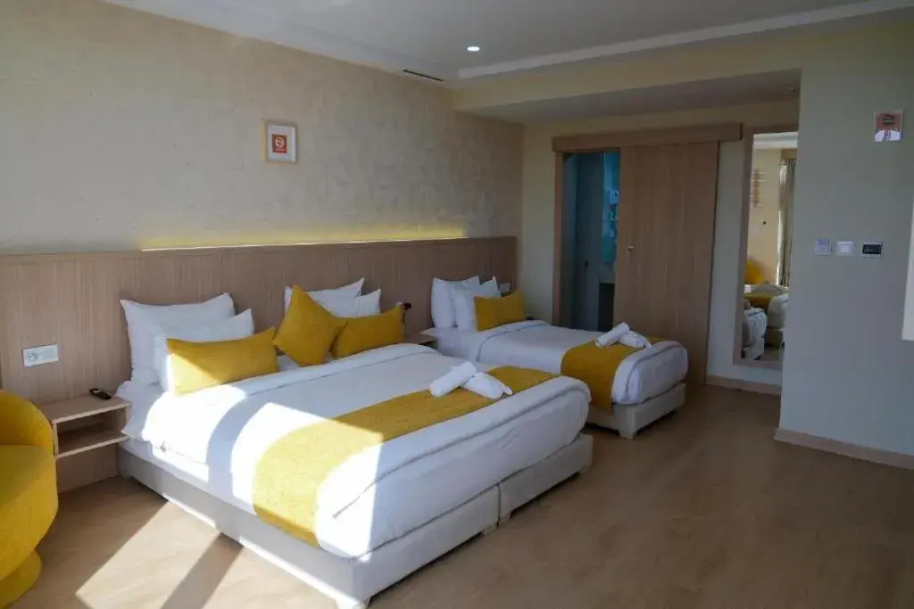 Deluxe Triple Room in Sahariano hotel City Center Deluxe Triple Room in Sahariano hotel City Center