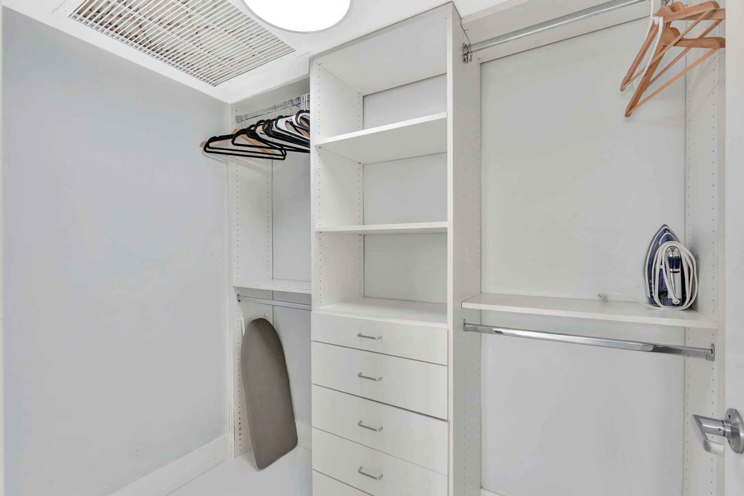 Ocean Manor Beach Resort