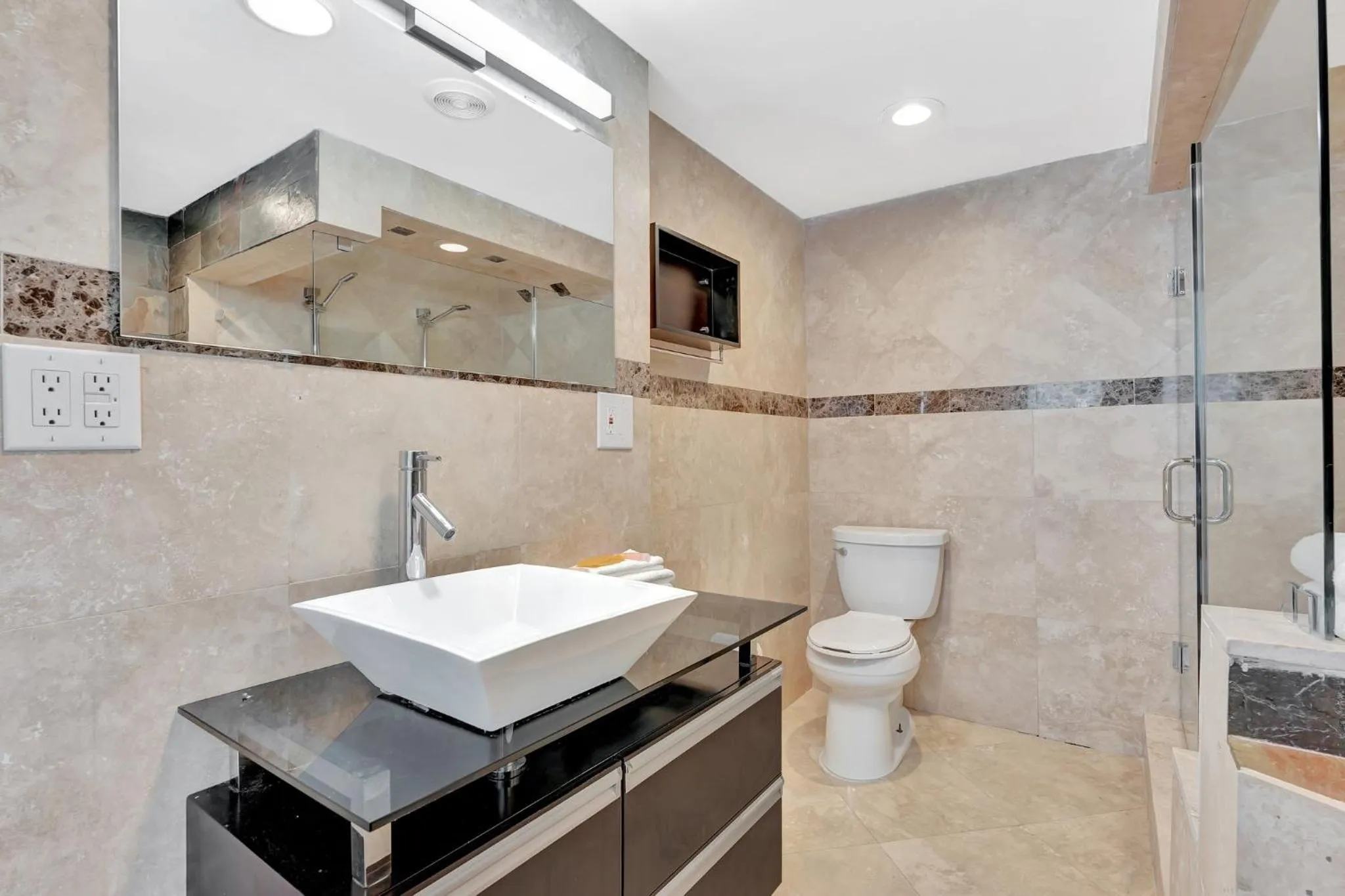 Ocean Manor Beach Resort