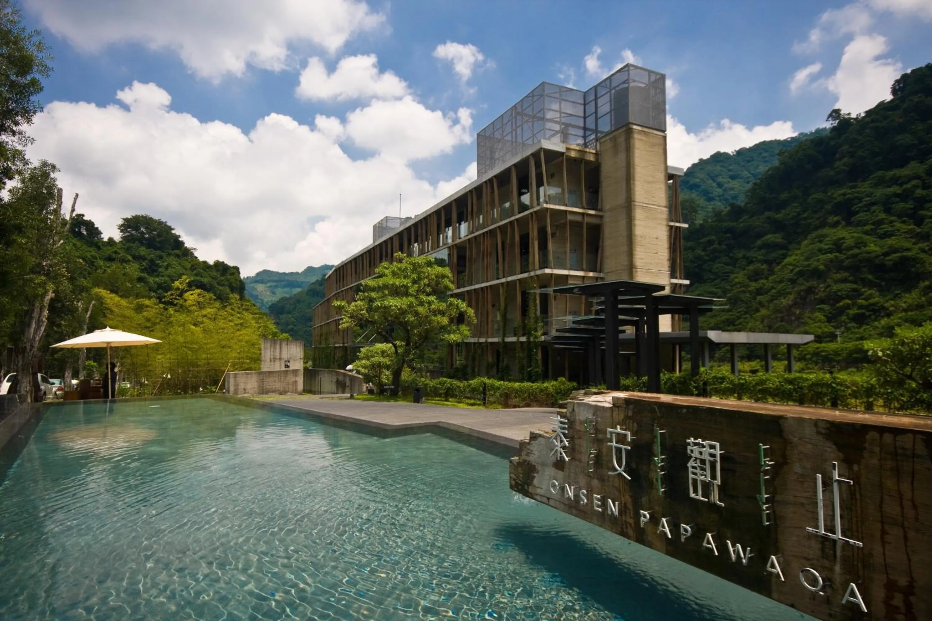 Property building in Onsen Papawaqa