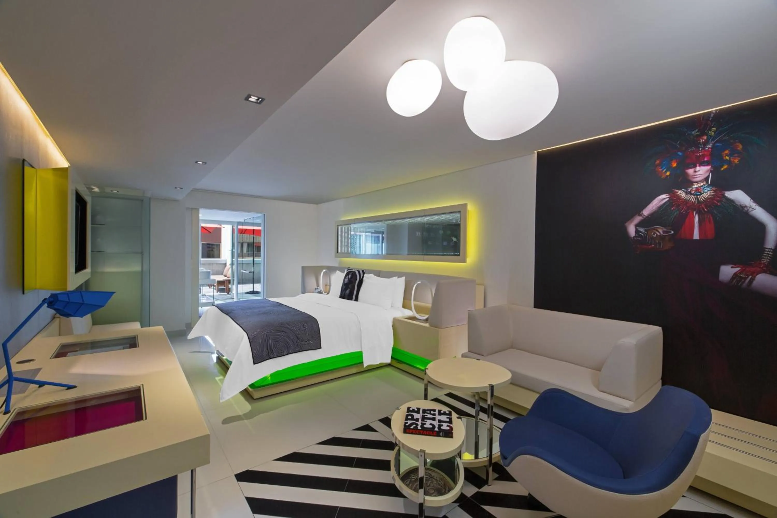 Photo of the whole room, Bed in W Mexico City