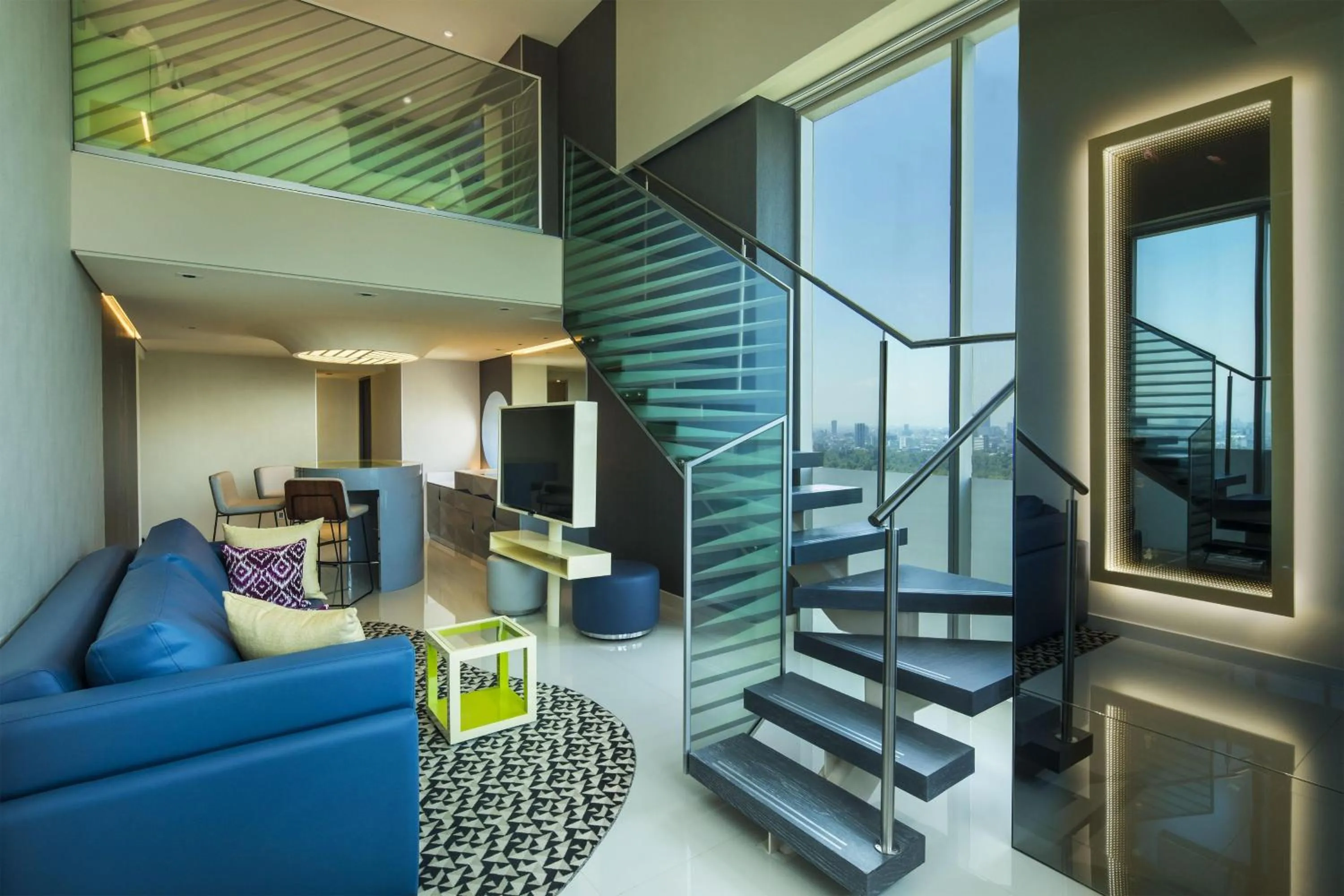 Photo of the whole room in W Mexico City