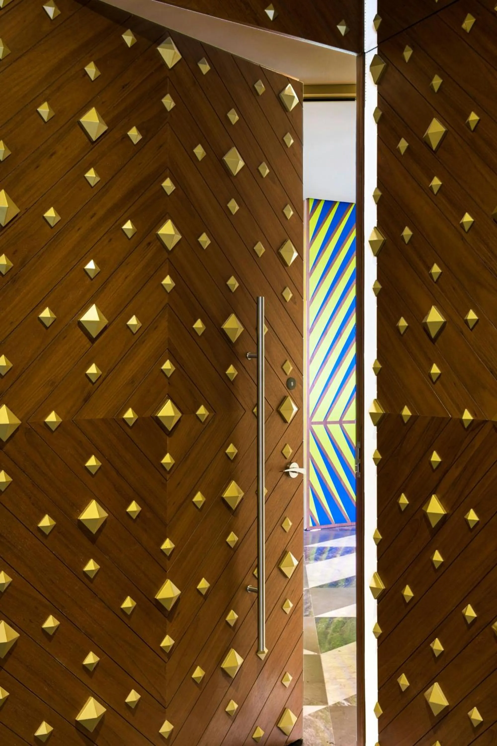 Photo of the whole room in W Mexico City