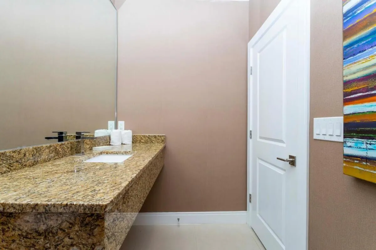 Stunning 4Bd Close to Disney @ Magic Village 7614