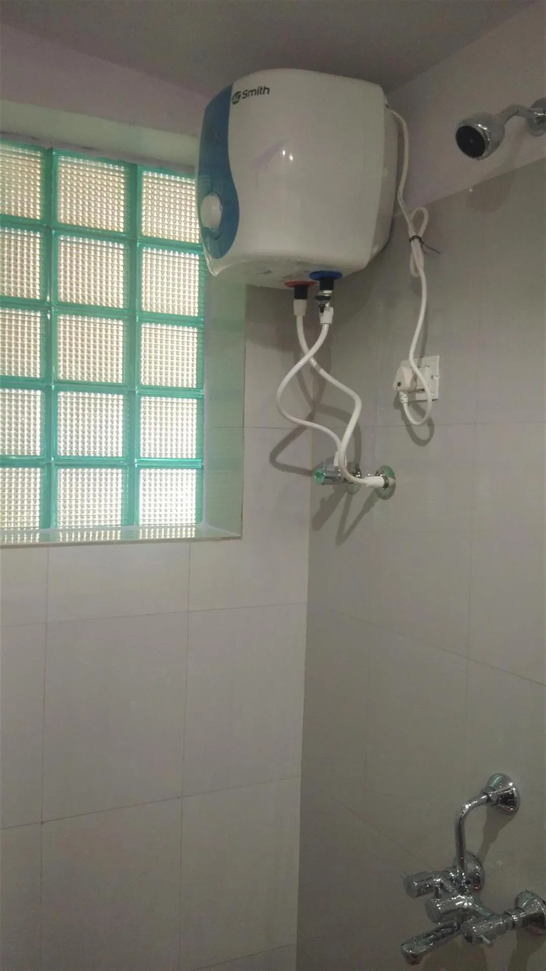 Shower in Namaste Yoga Farm