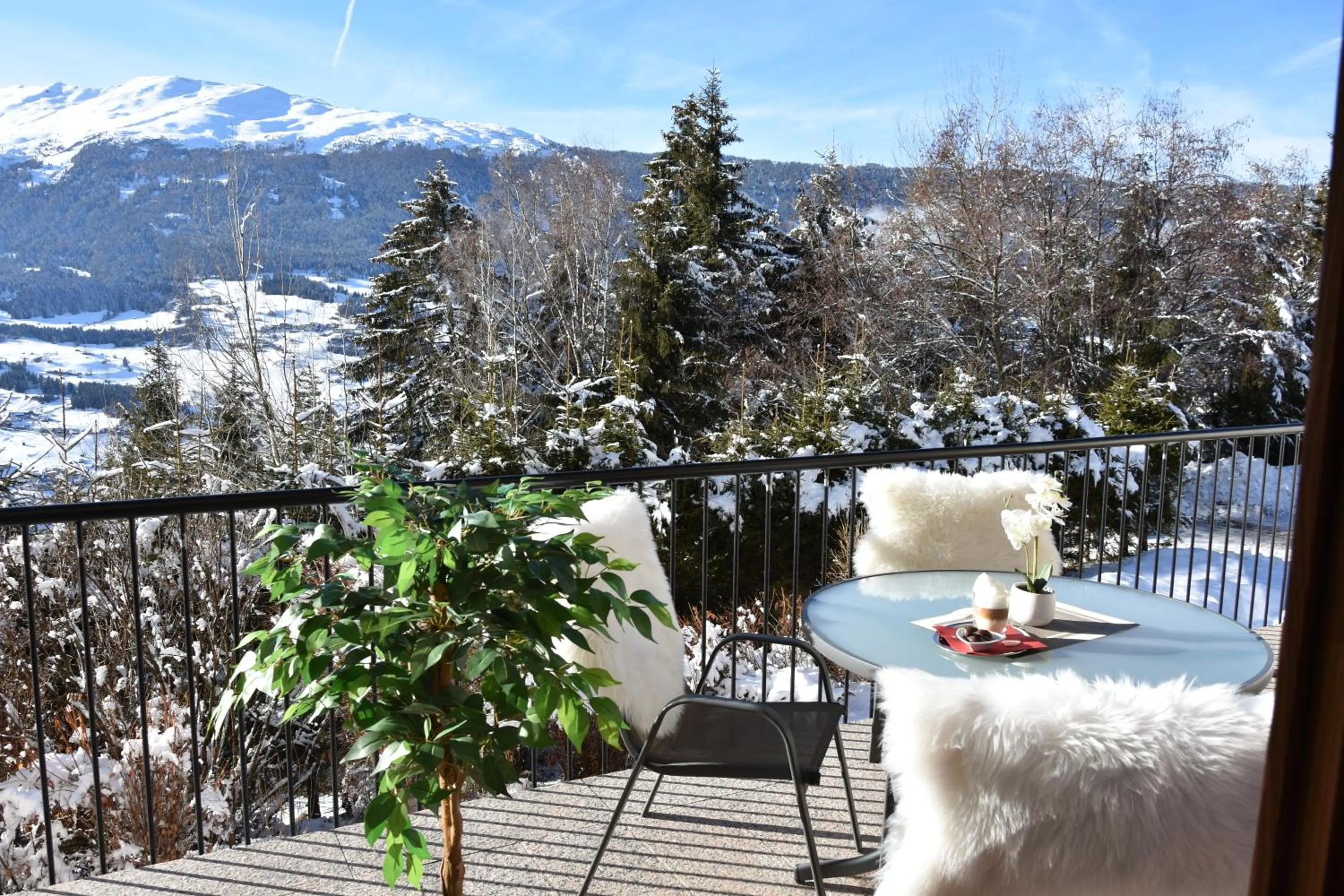 Balcony/Terrace in Wellness Aparthotel Panorama Alpin - Ferienwohnungen Jerzens im Pitztal