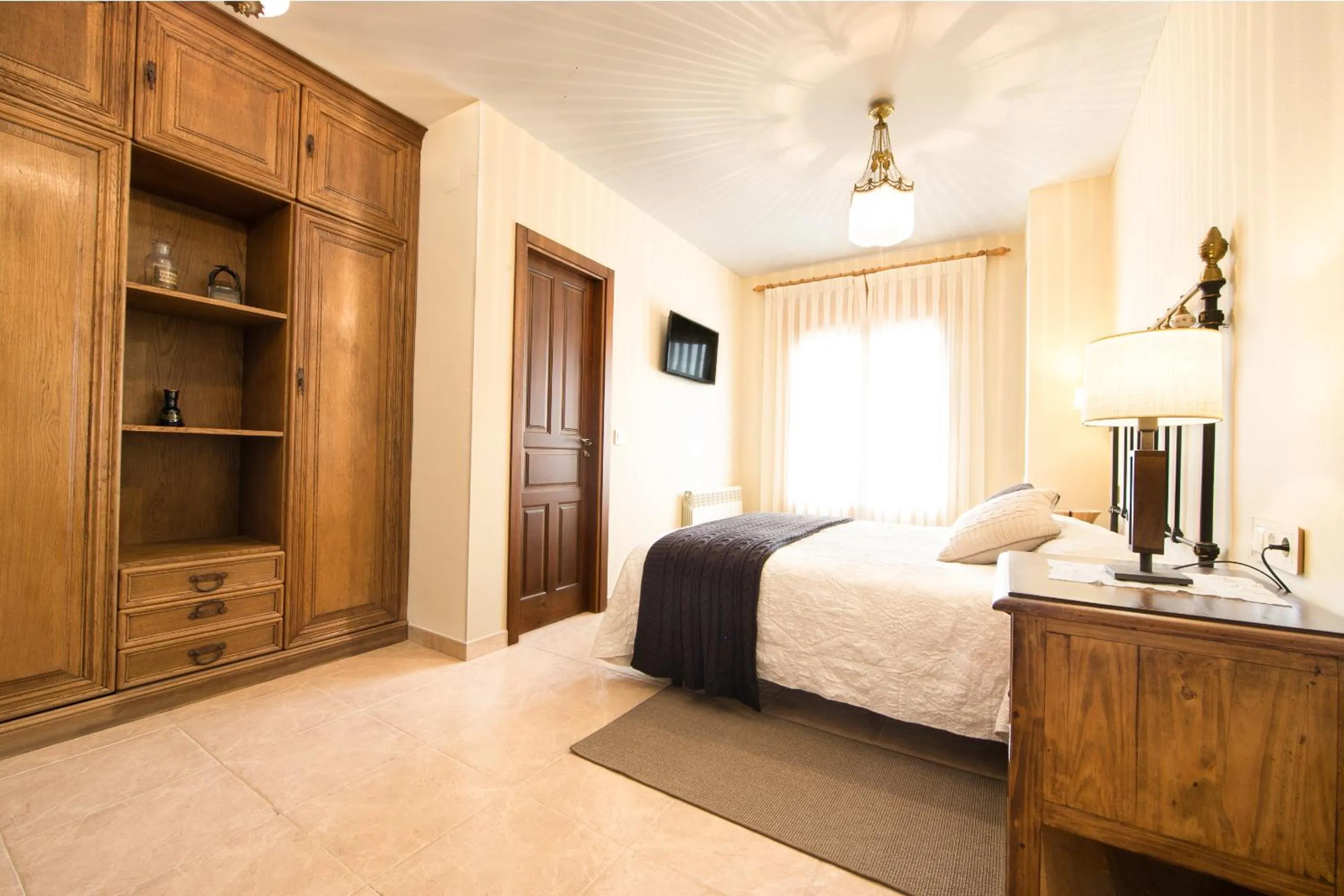 TV and multimedia, Bed in Quintanares