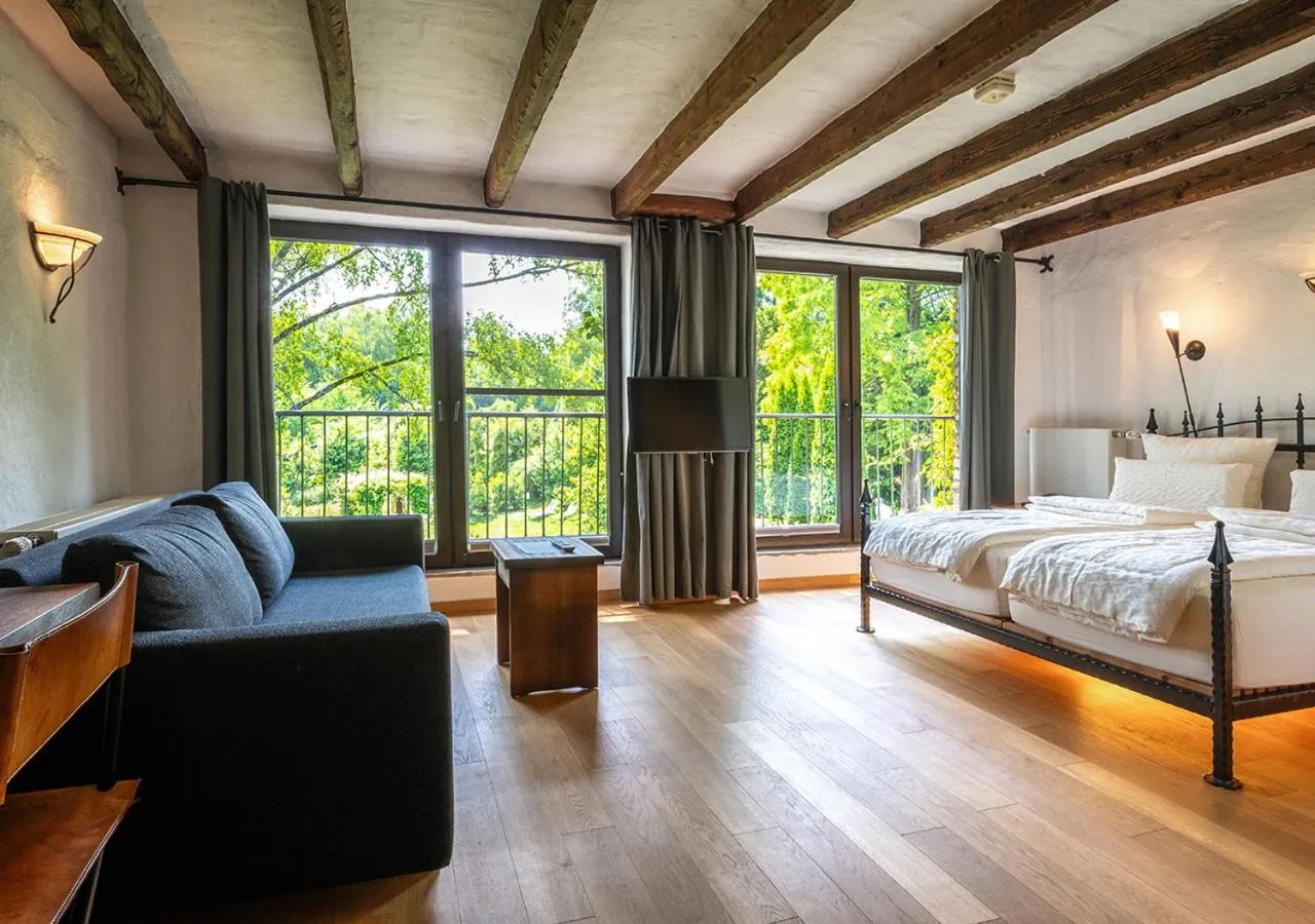 View (from property/room), Bed in Hotel Land Gut Höhne