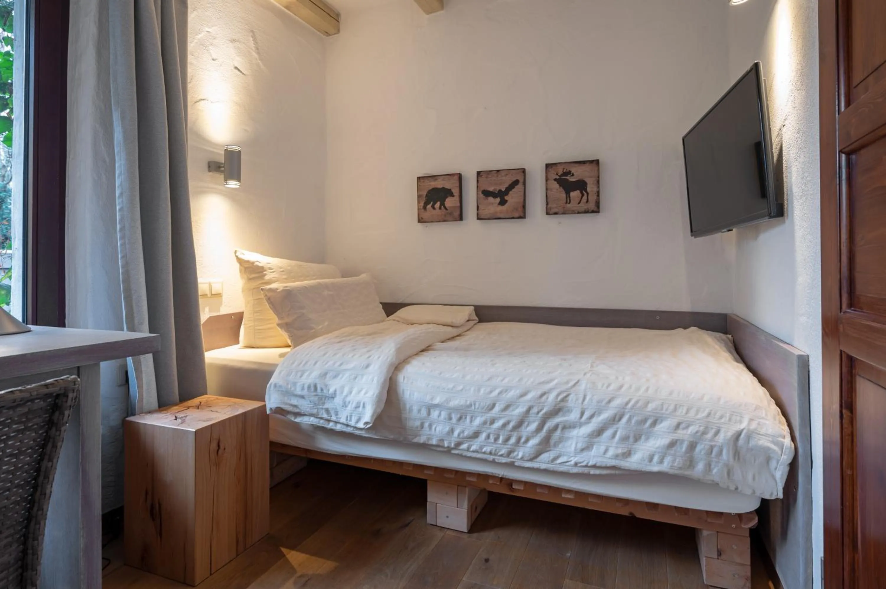 Bed in Hotel Land Gut Höhne