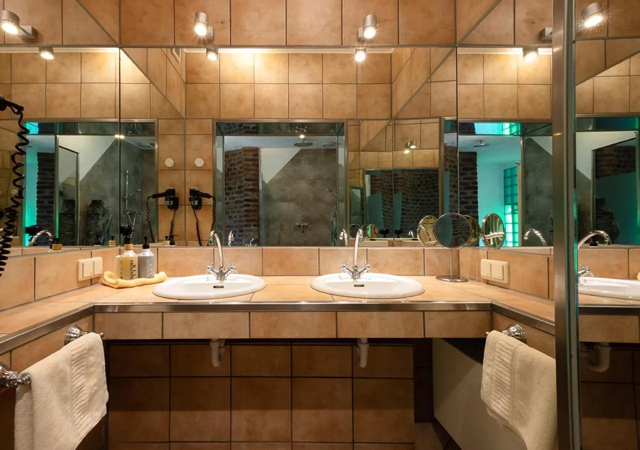 Bathroom in Hotel Land Gut Höhne