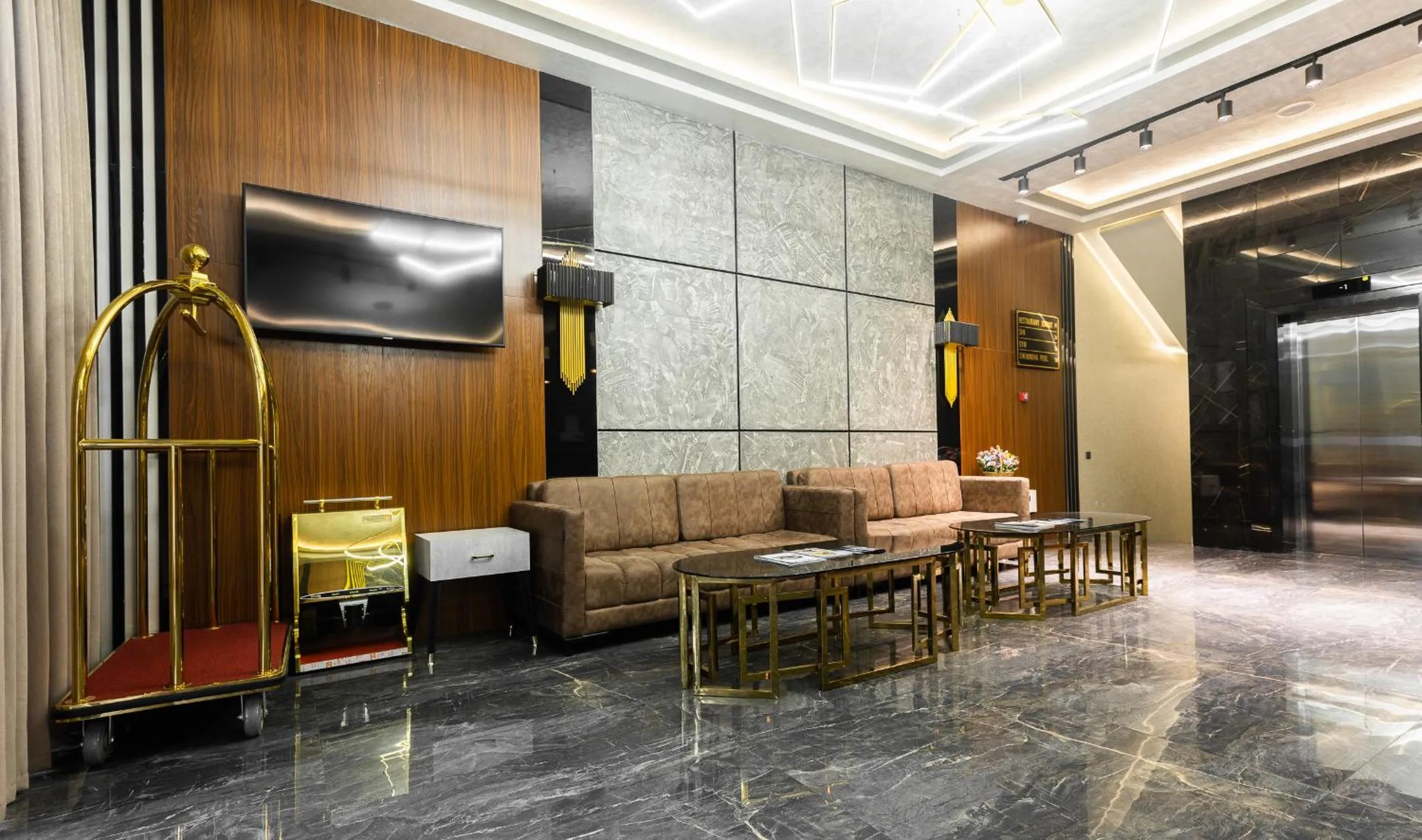 Lobby or reception in Roadside by Khorrot