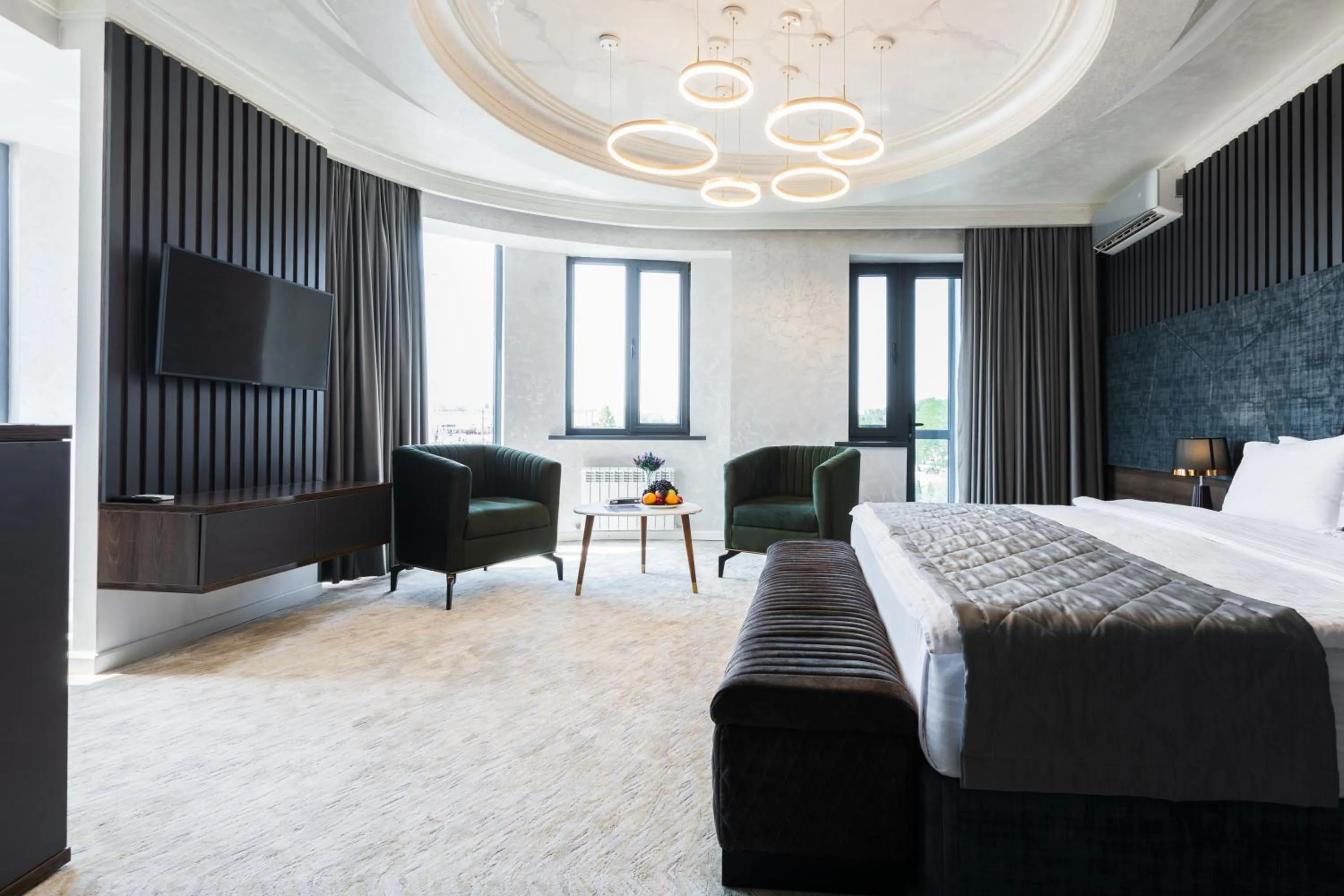 TV and multimedia, Bed in Roadside by Khorrot