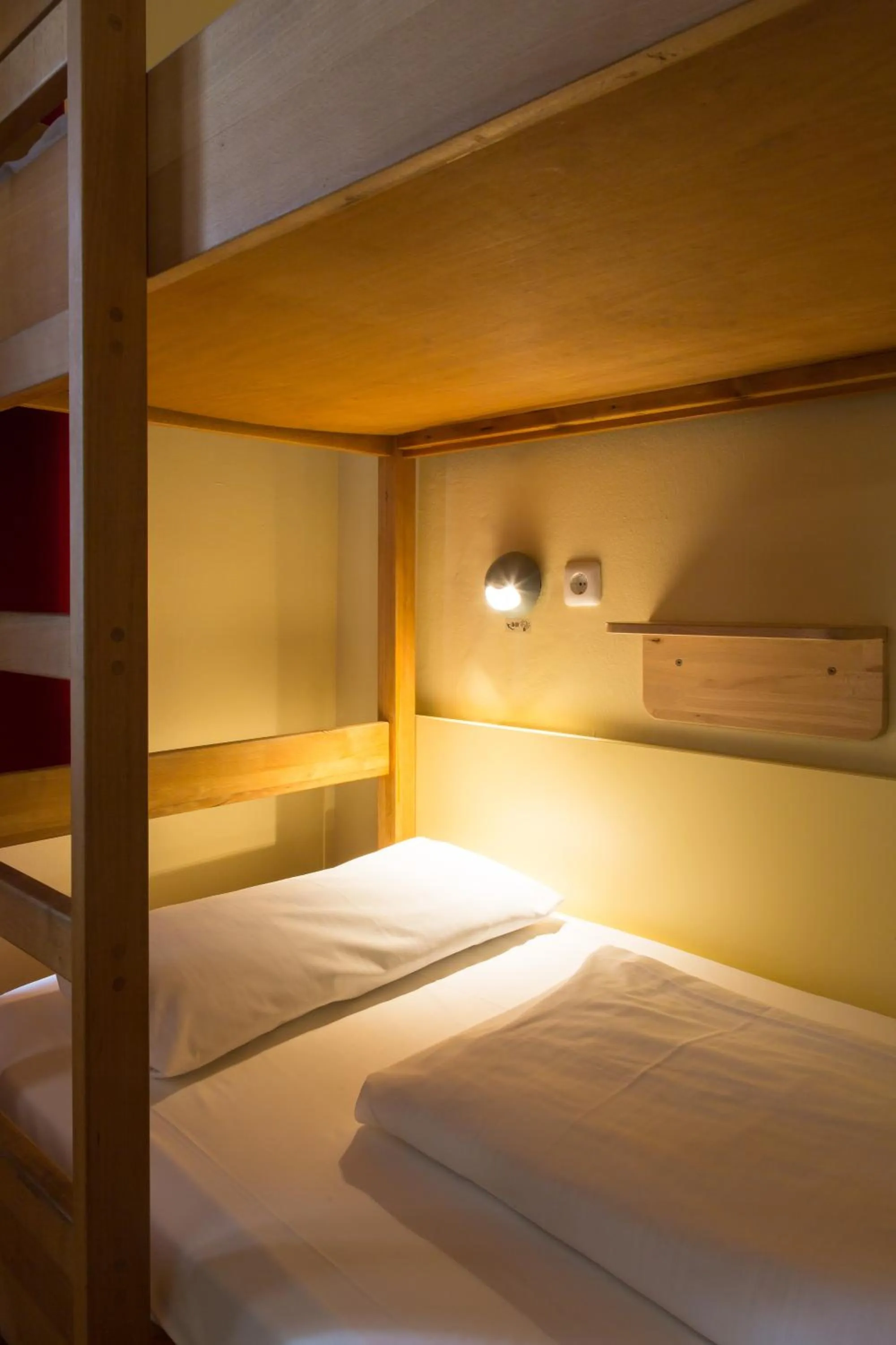 bunk bed, Bed in Euro Youth Hotel Munich