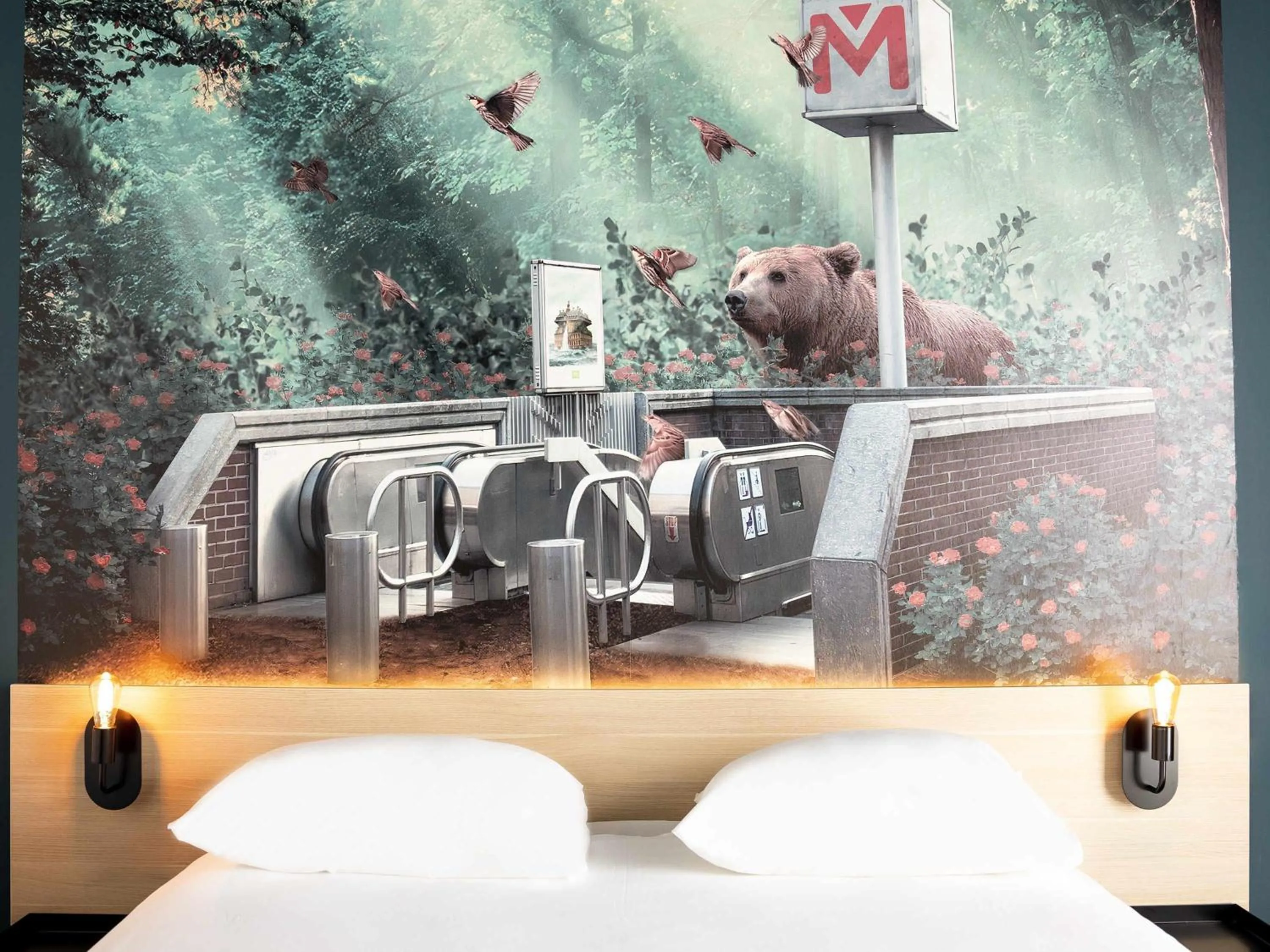 Bedroom in ibis Styles Lille Neuville en Ferrain