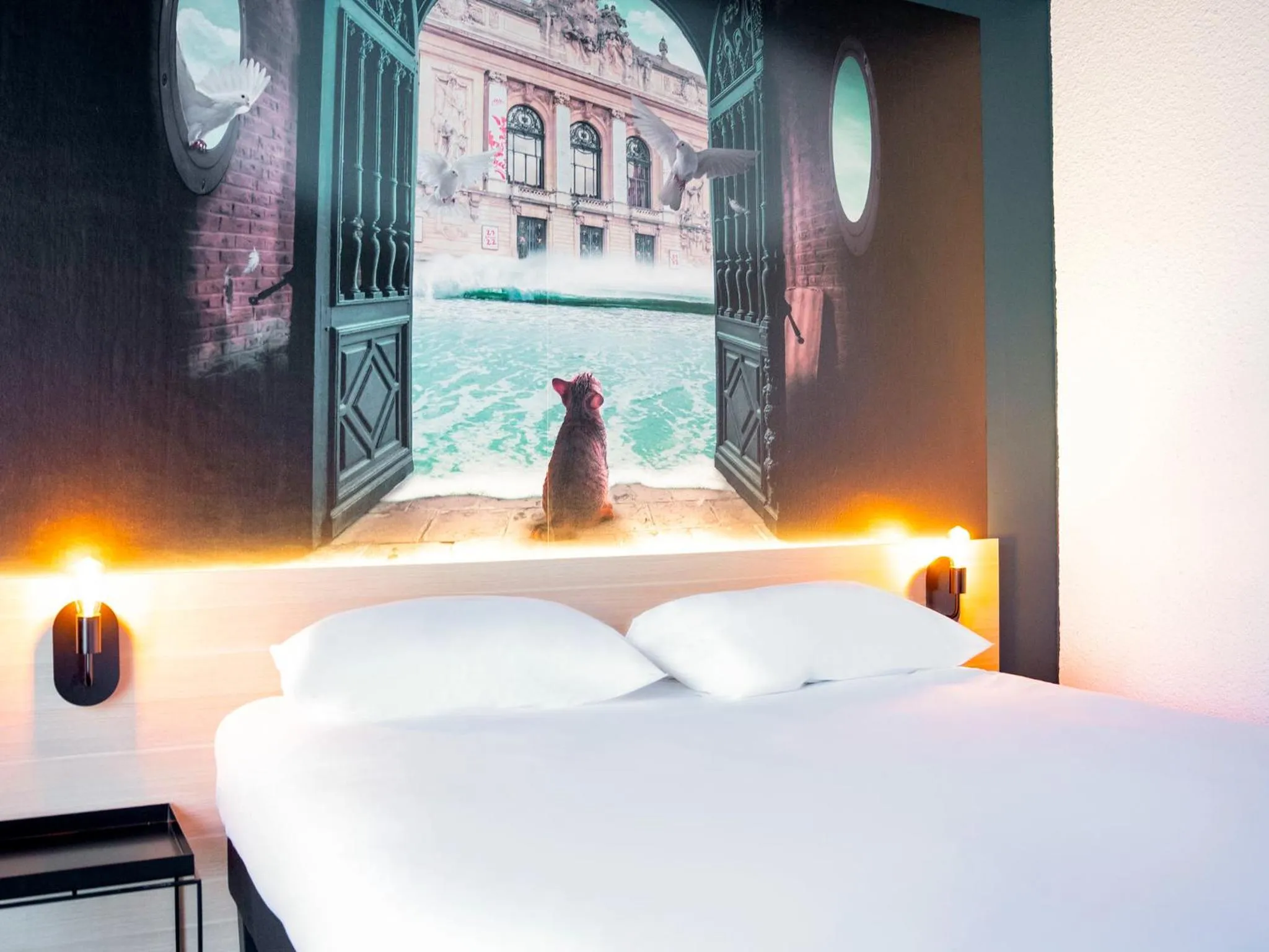 Bed in ibis Styles Lille Neuville en Ferrain