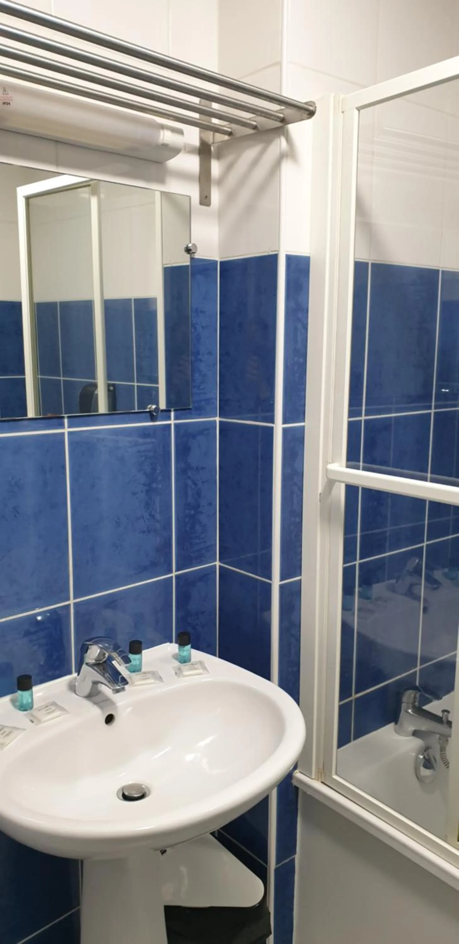 Bathroom in Presqu'île de Chooz